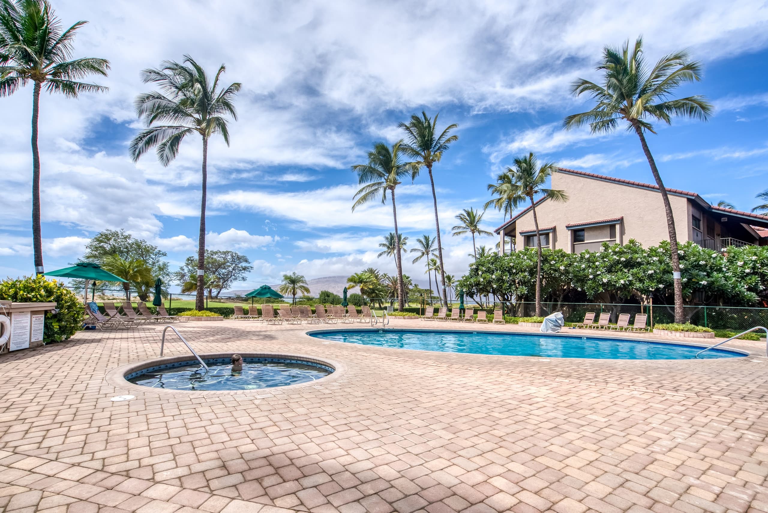 Condo in Kihei · ★4.86 · 2 bedrooms · 4 beds · 2 shared baths - Image 31