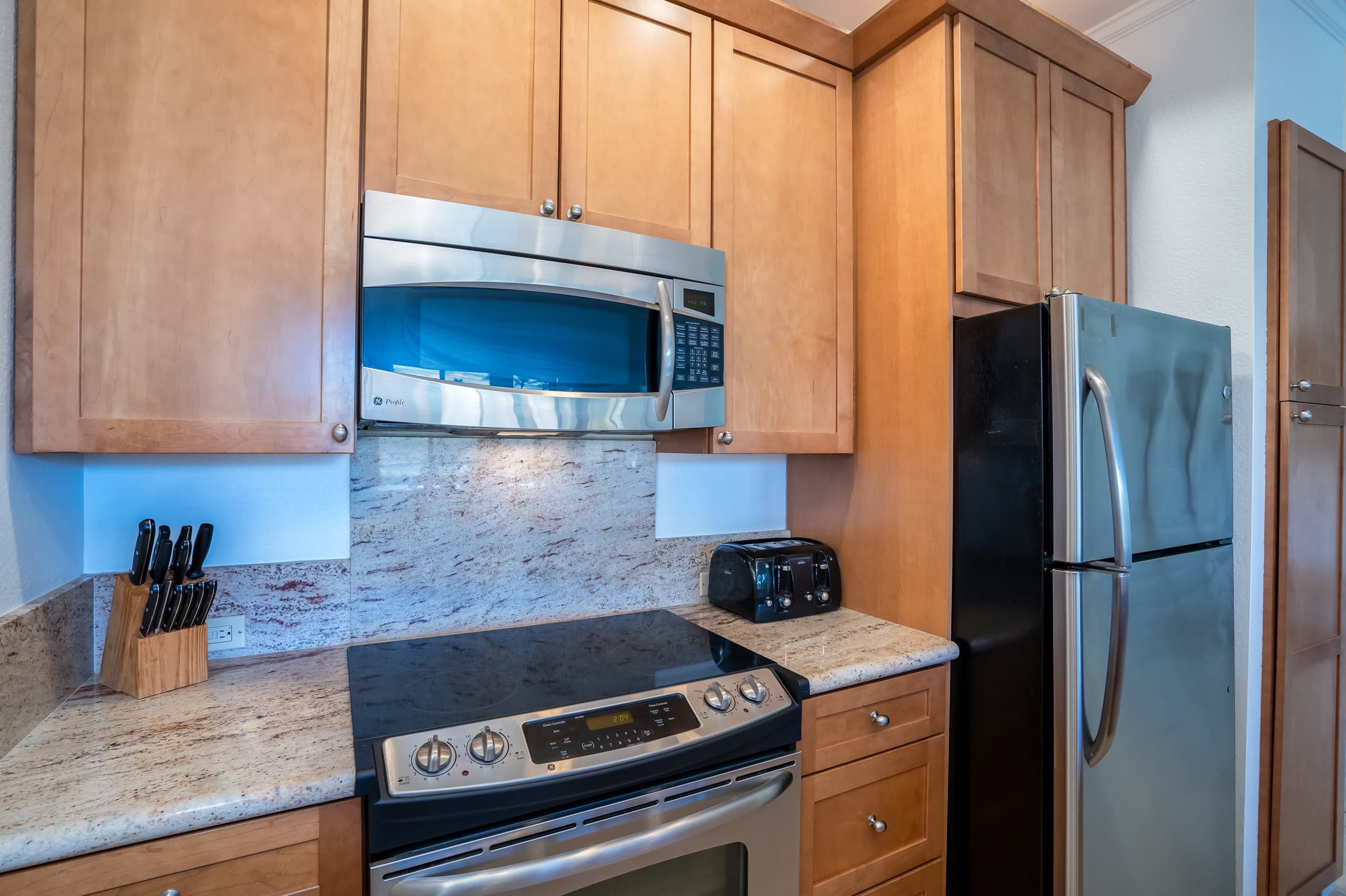 Condo in Wailea · ★5.0 · 1 bedroom · 2 beds · 2 private baths - Image 10