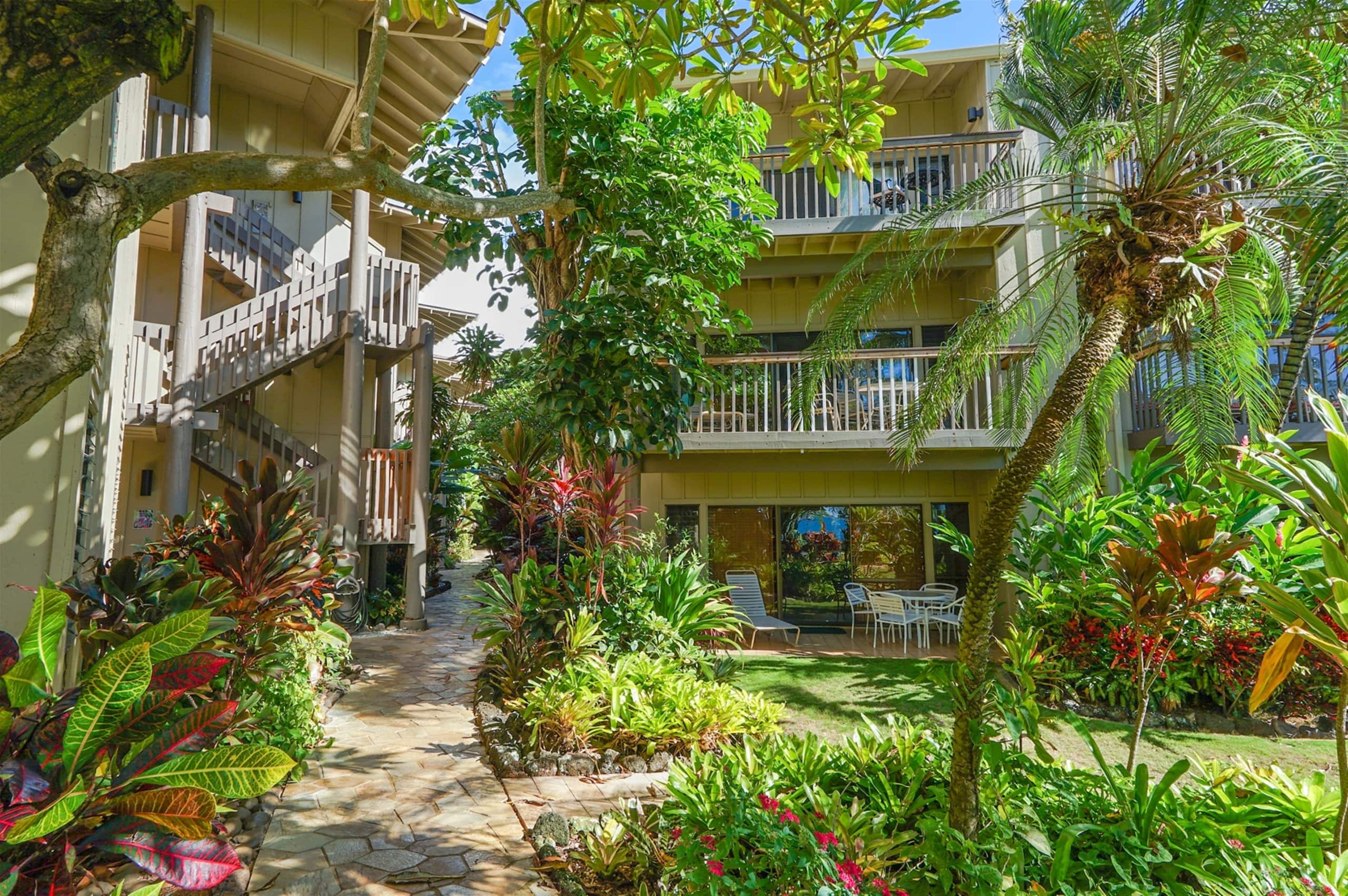 Condo in Kapaa · ★4.8 · 1 bedroom · 2 beds · 1.5 baths - Image 28
