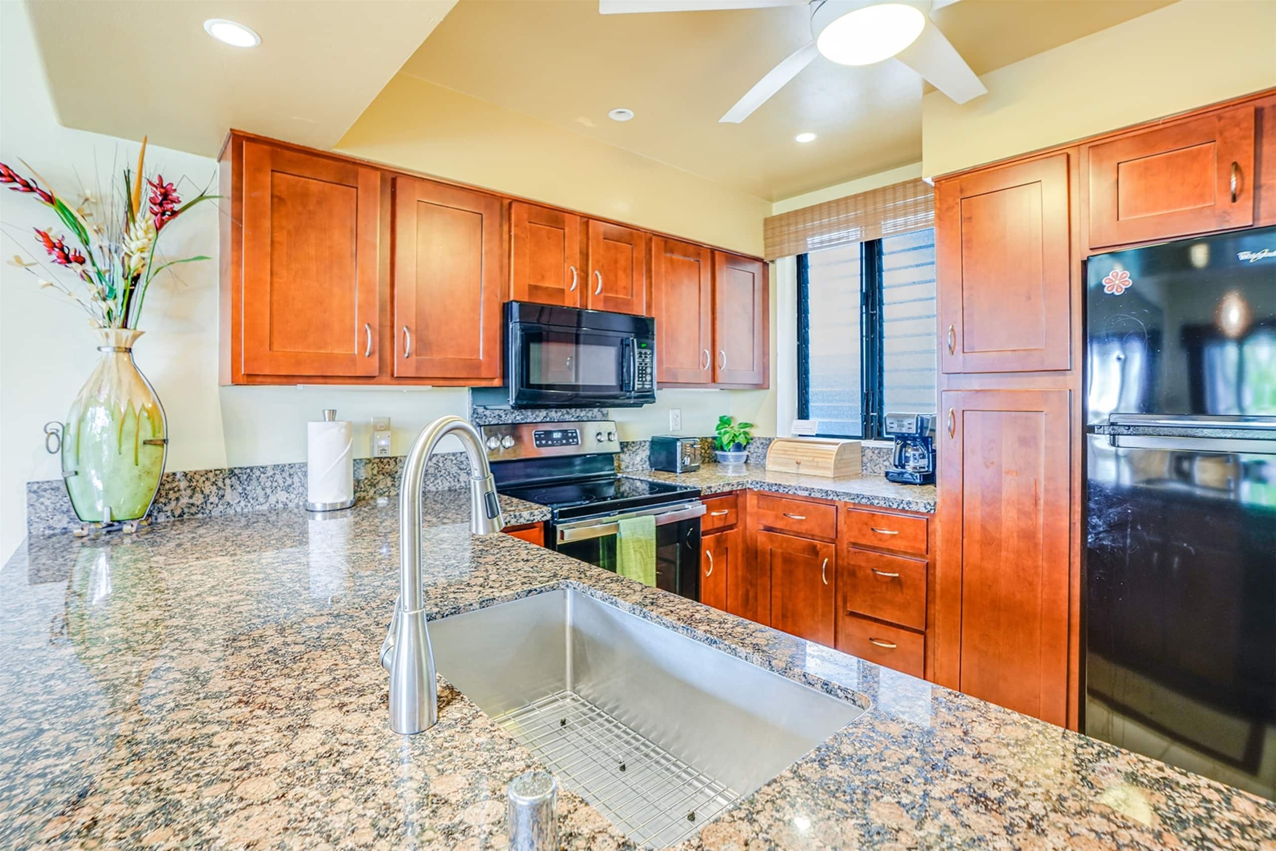 Condo in Kapaa · ★4.8 · 1 bedroom · 2 beds · 1.5 baths - Image 8