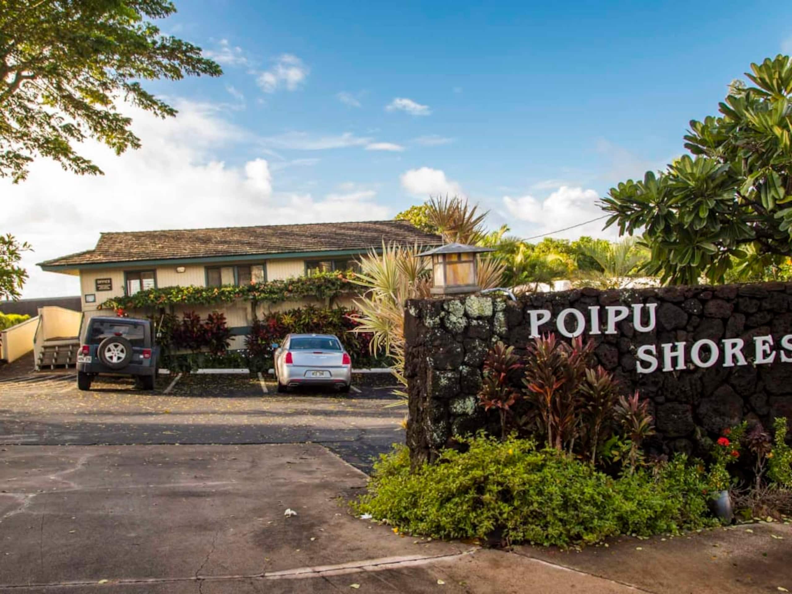 Condo in Koloa · ★4.98 · Studio · 3 beds · No bathroom - Image 13