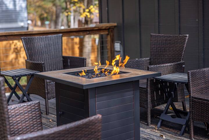 Group House, Game Room, Hiking & Breweries gallery image 2