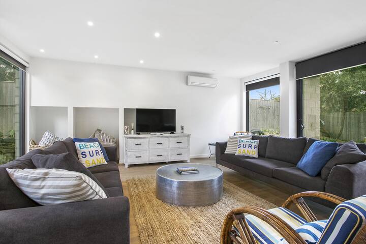 Generous Grove Road Townhouse