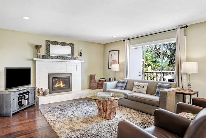 Sonoma Springs Retreat- Views And Outdoor Spaces! - Sonoma, CA
