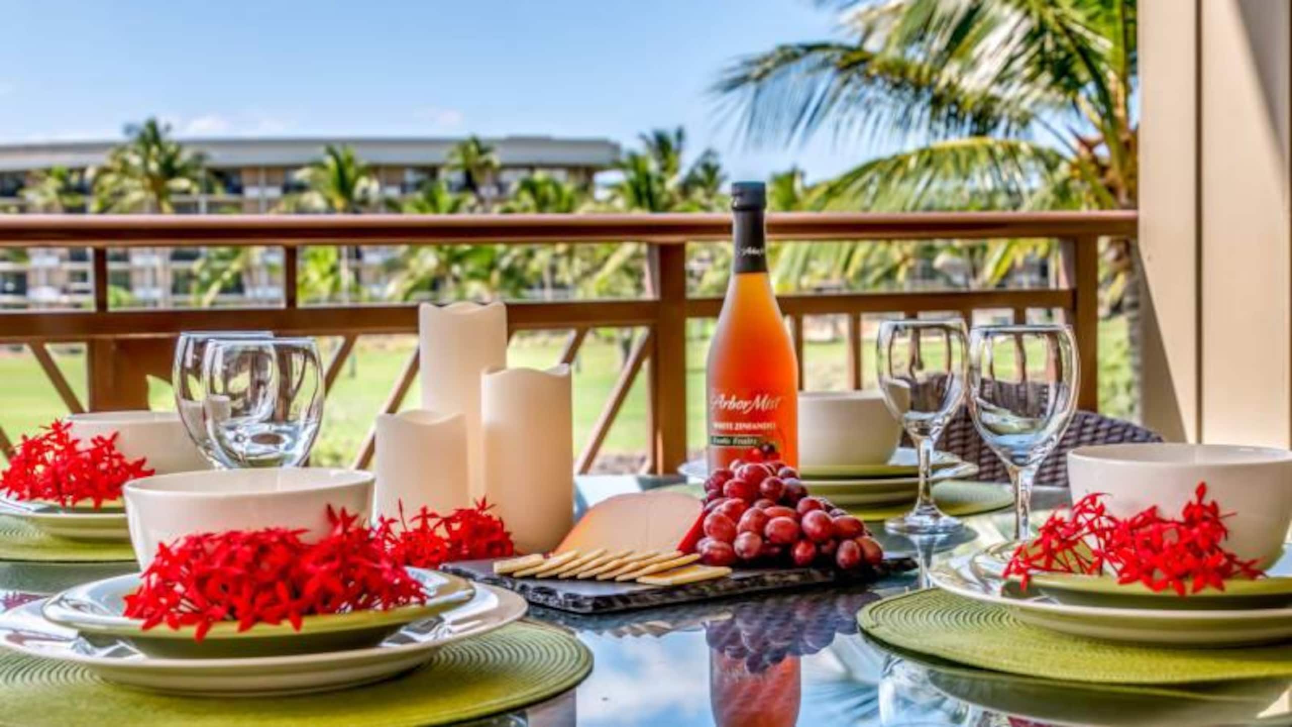 Private lanai & pool access near Kohala Coast - Photo 16