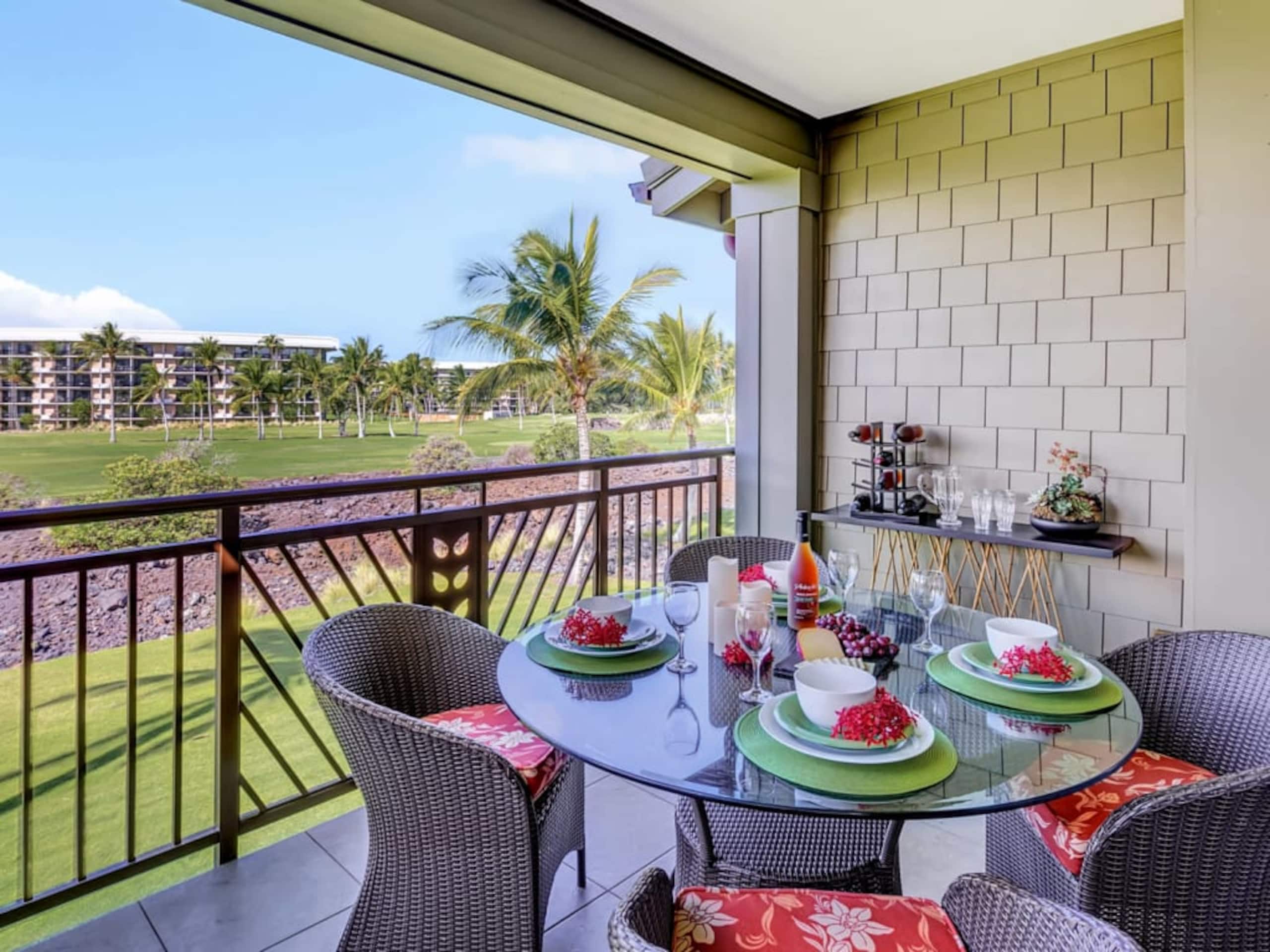 Private lanai & pool access near Kohala Coast - Photo 51