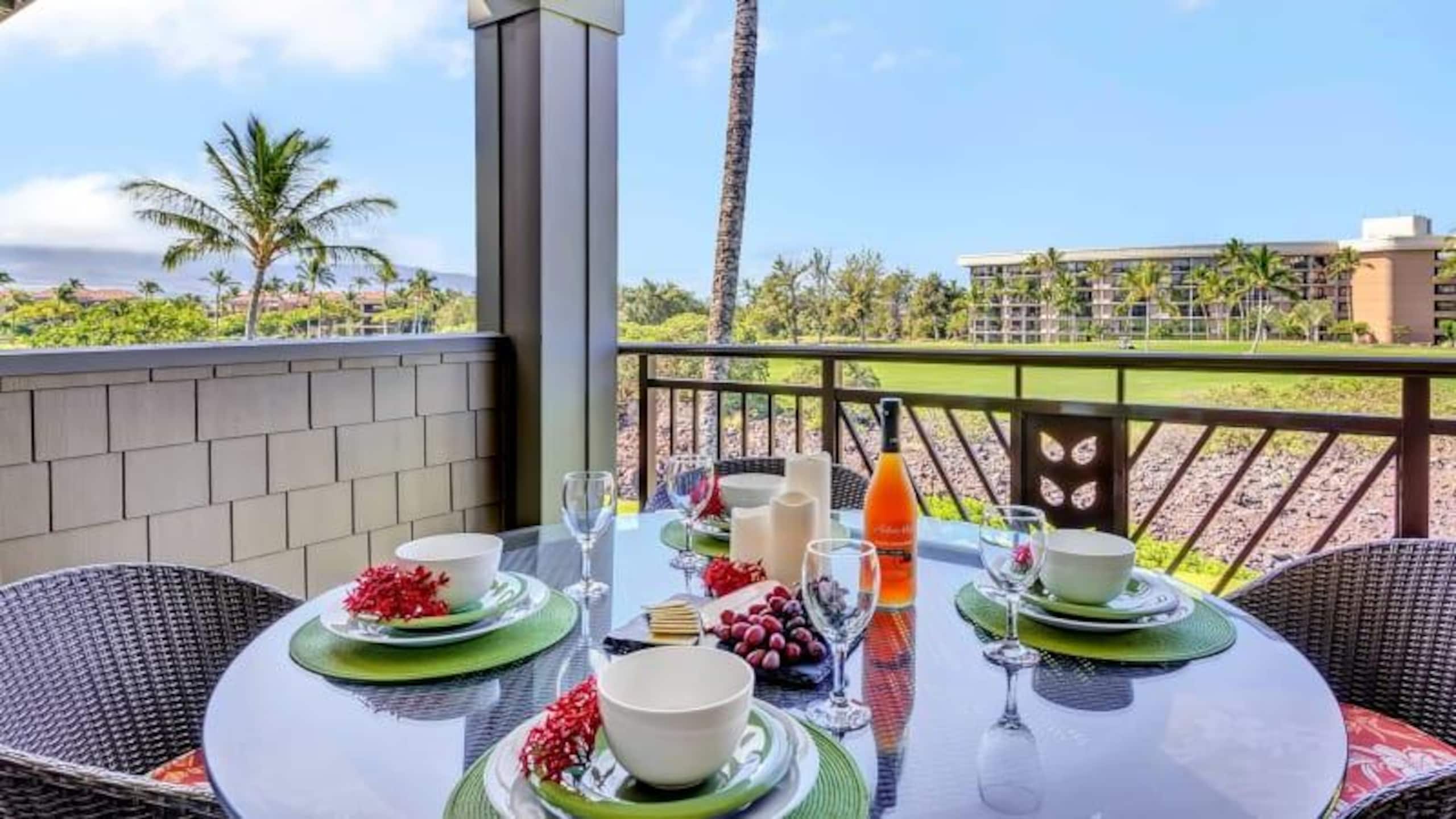 Private lanai & pool access near Kohala Coast - Photo 15