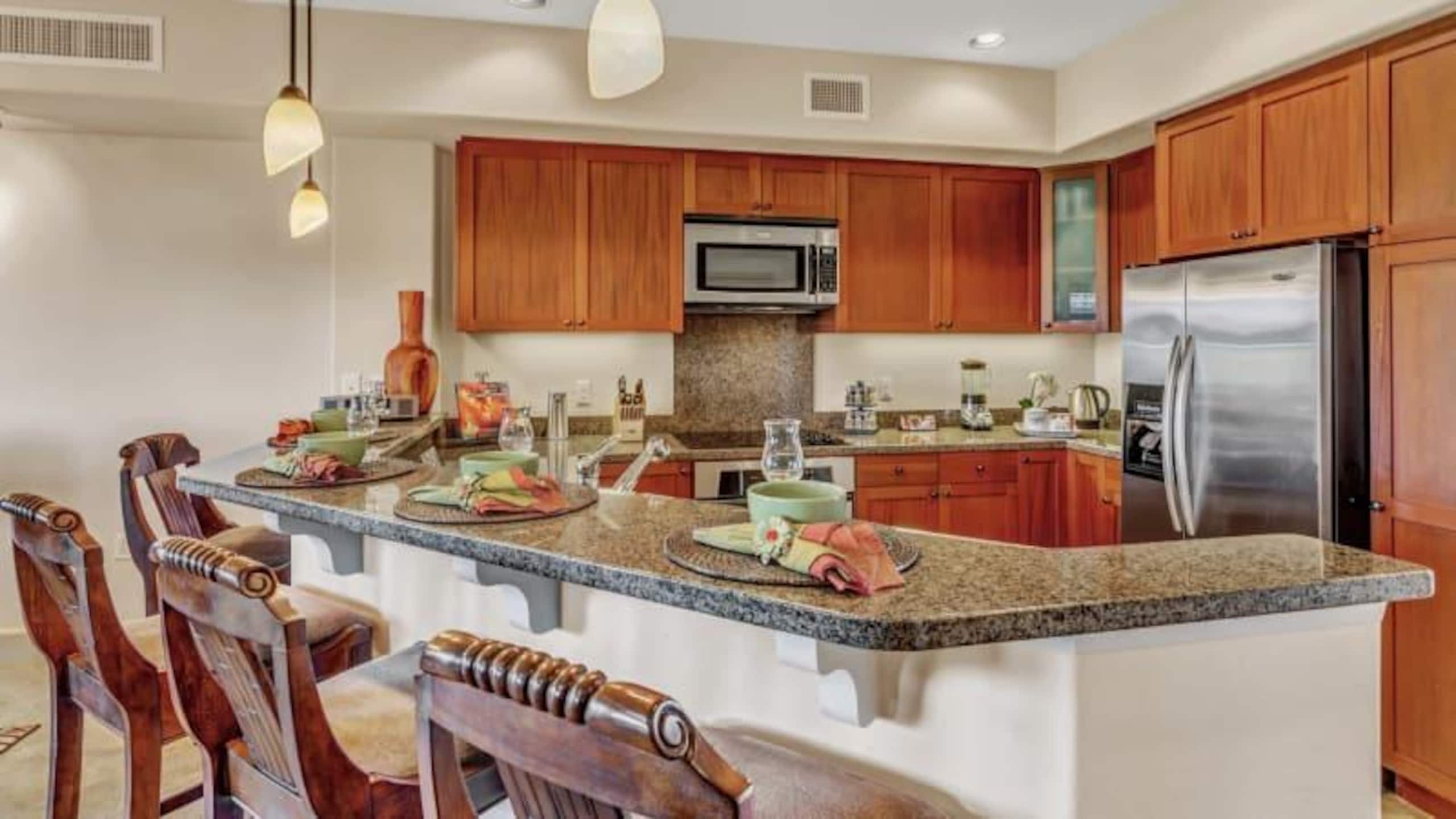 Private lanai & pool access near Kohala Coast - Photo 12