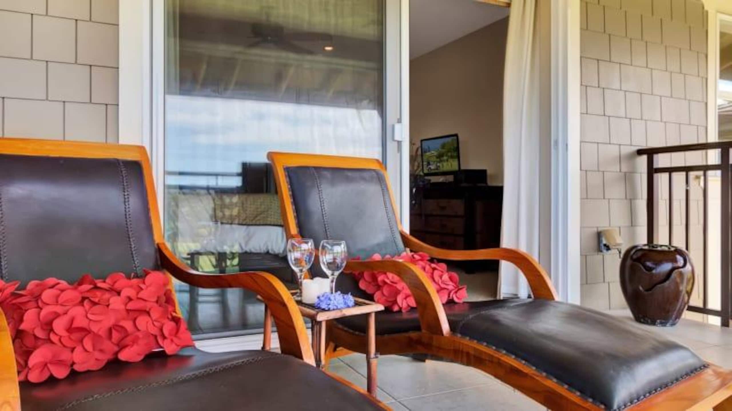 Private lanai & pool access near Kohala Coast - Photo 36