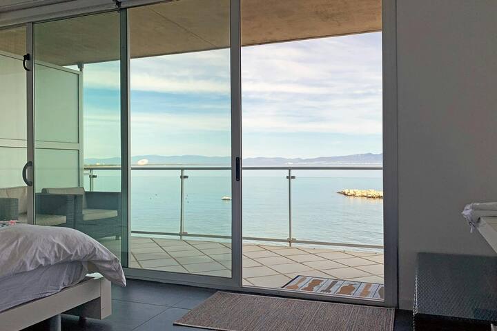 Luxury 9p Ap in center Wifi airco & garage 2 cars gallery image 4