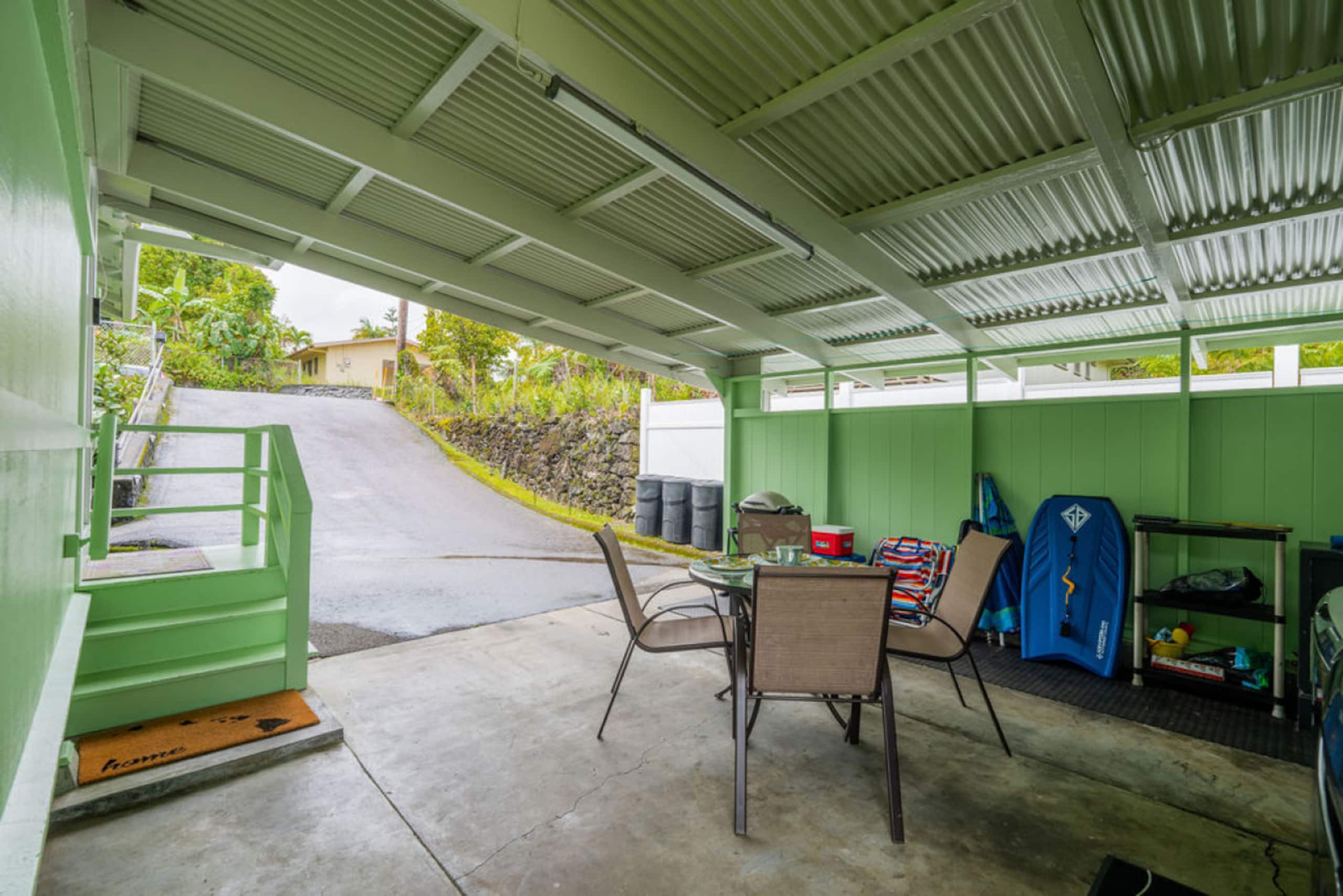 Home in Hilo · ★4.82 · 3 bedrooms · 3 beds · 1 bath - Image 54