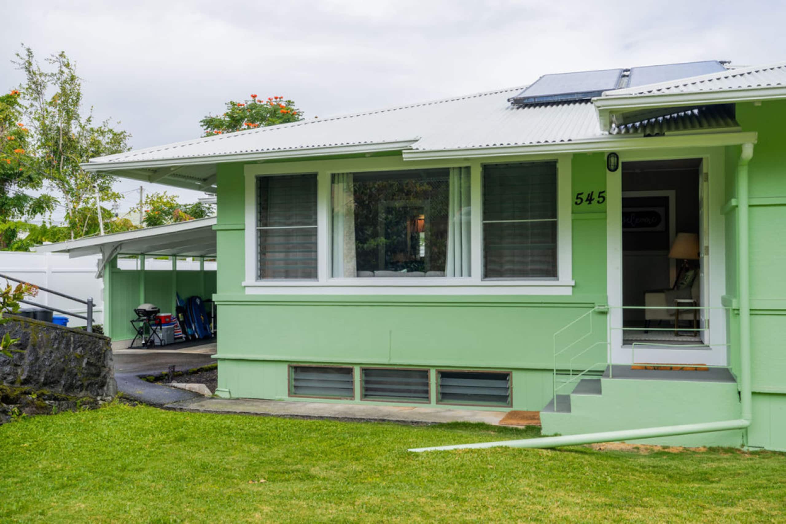 Home in Hilo · ★4.82 · 3 bedrooms · 3 beds · 1 bath - Image 60