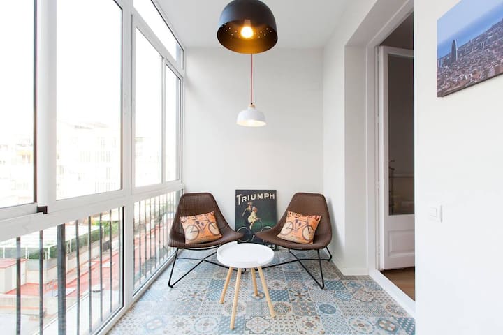 Gorgeous 4bed 4bath close to City Center