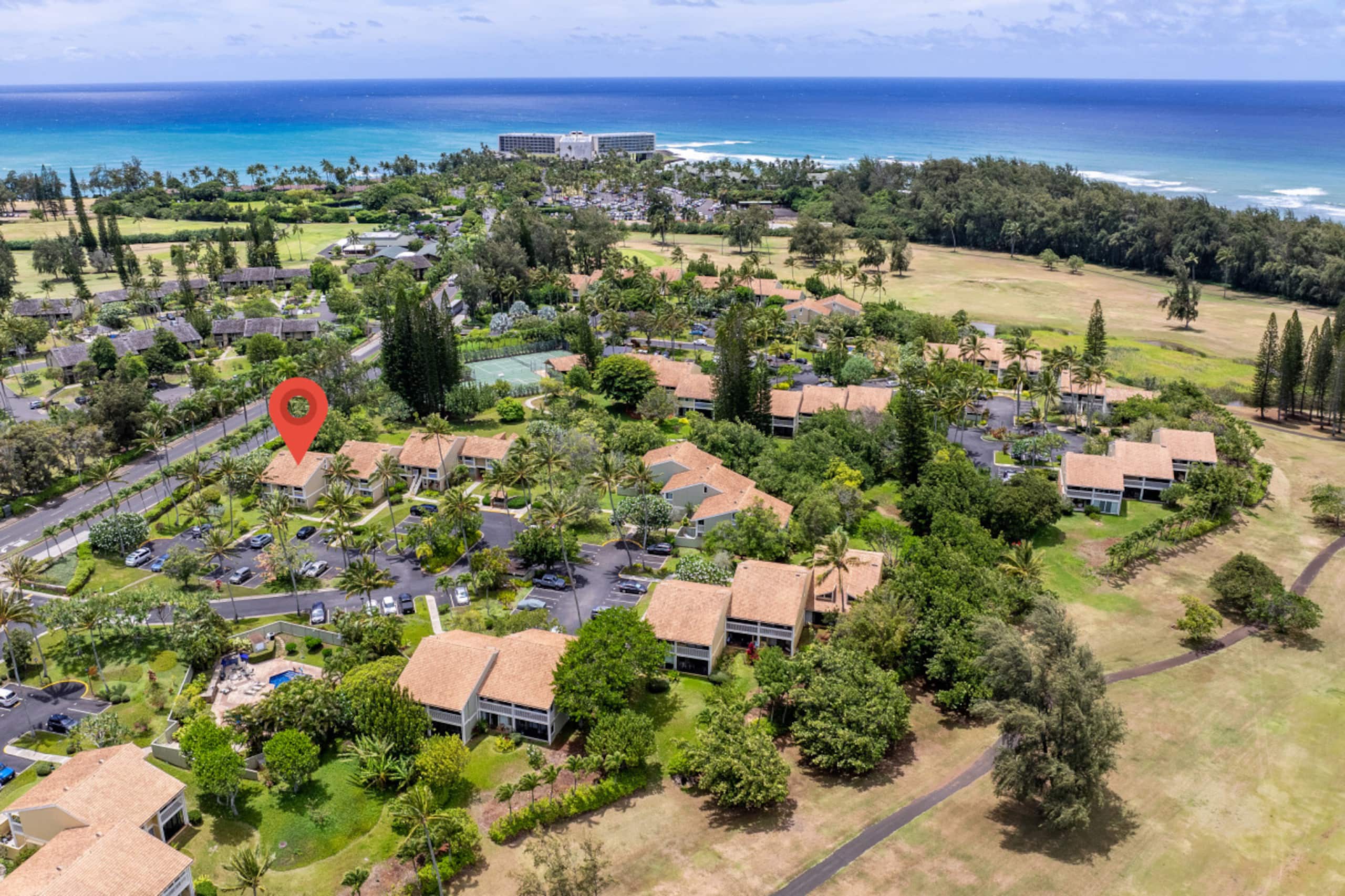 Home in Kahuku · ★4.71 · 2 bedrooms · 2 beds · 2 private baths - Image 41