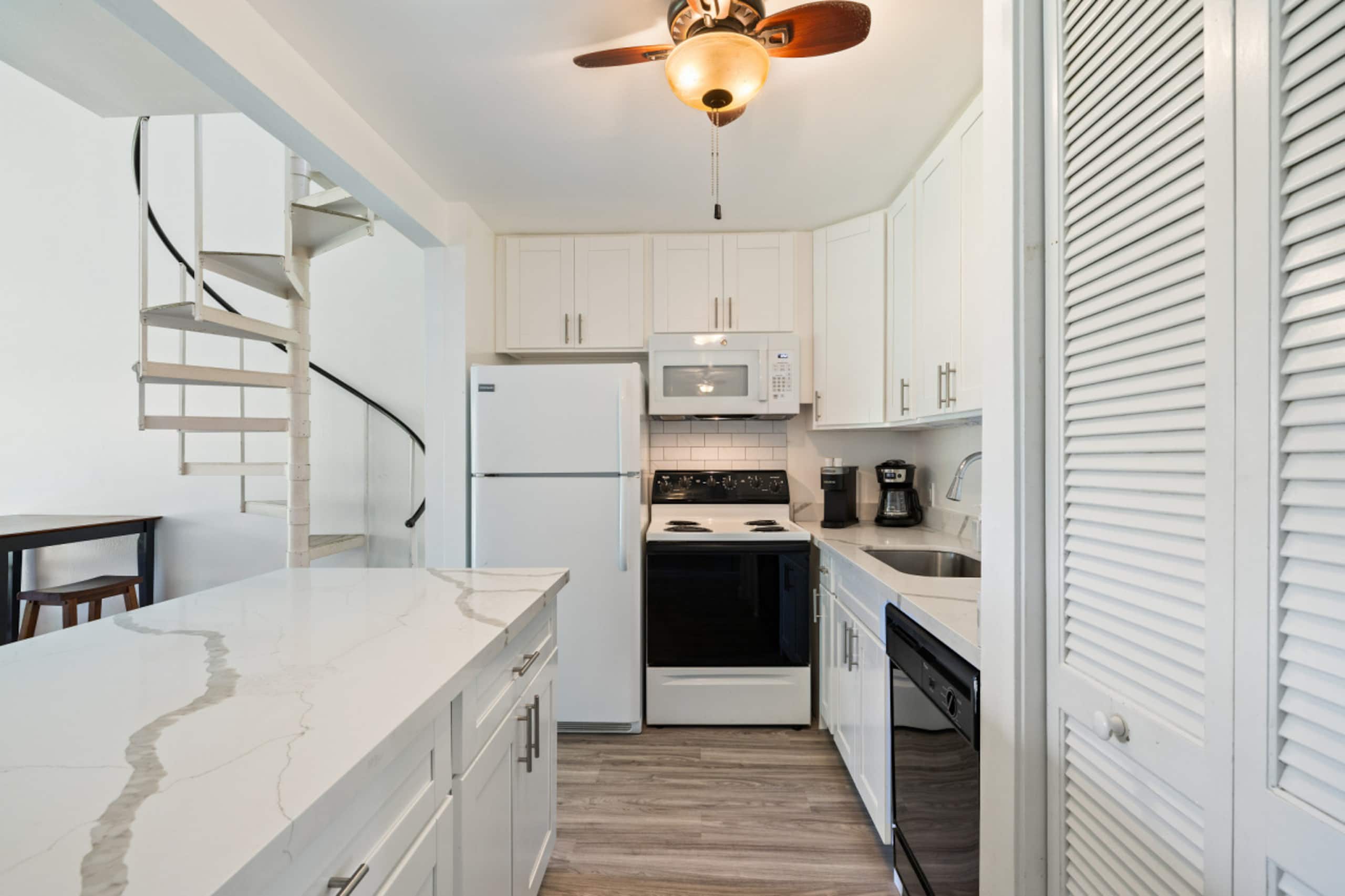 Home in Kahuku · ★4.71 · 2 bedrooms · 2 beds · 2 private baths - Image 7