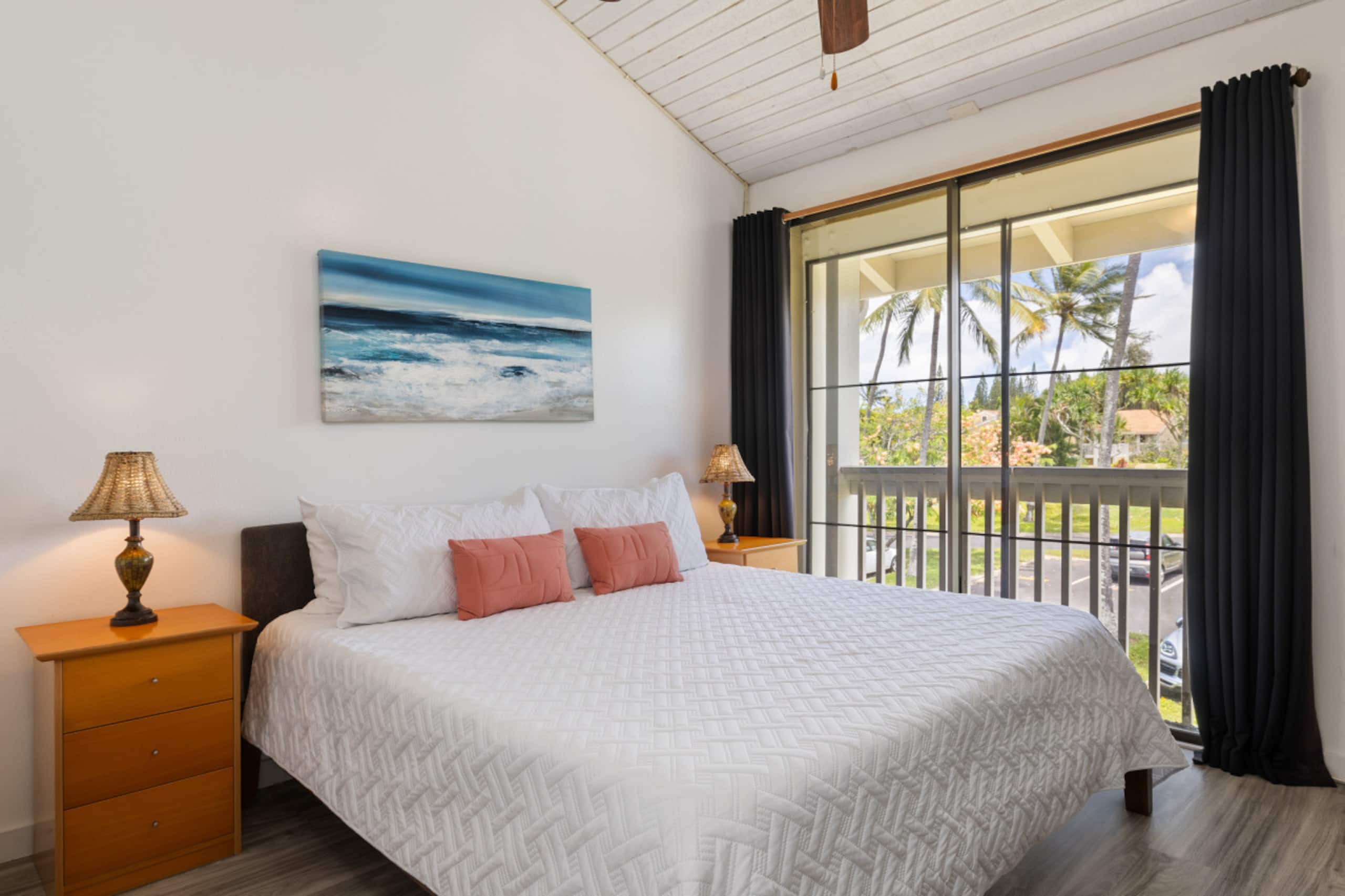Home in Kahuku · ★4.71 · 2 bedrooms · 2 beds · 2 private baths - Image 2