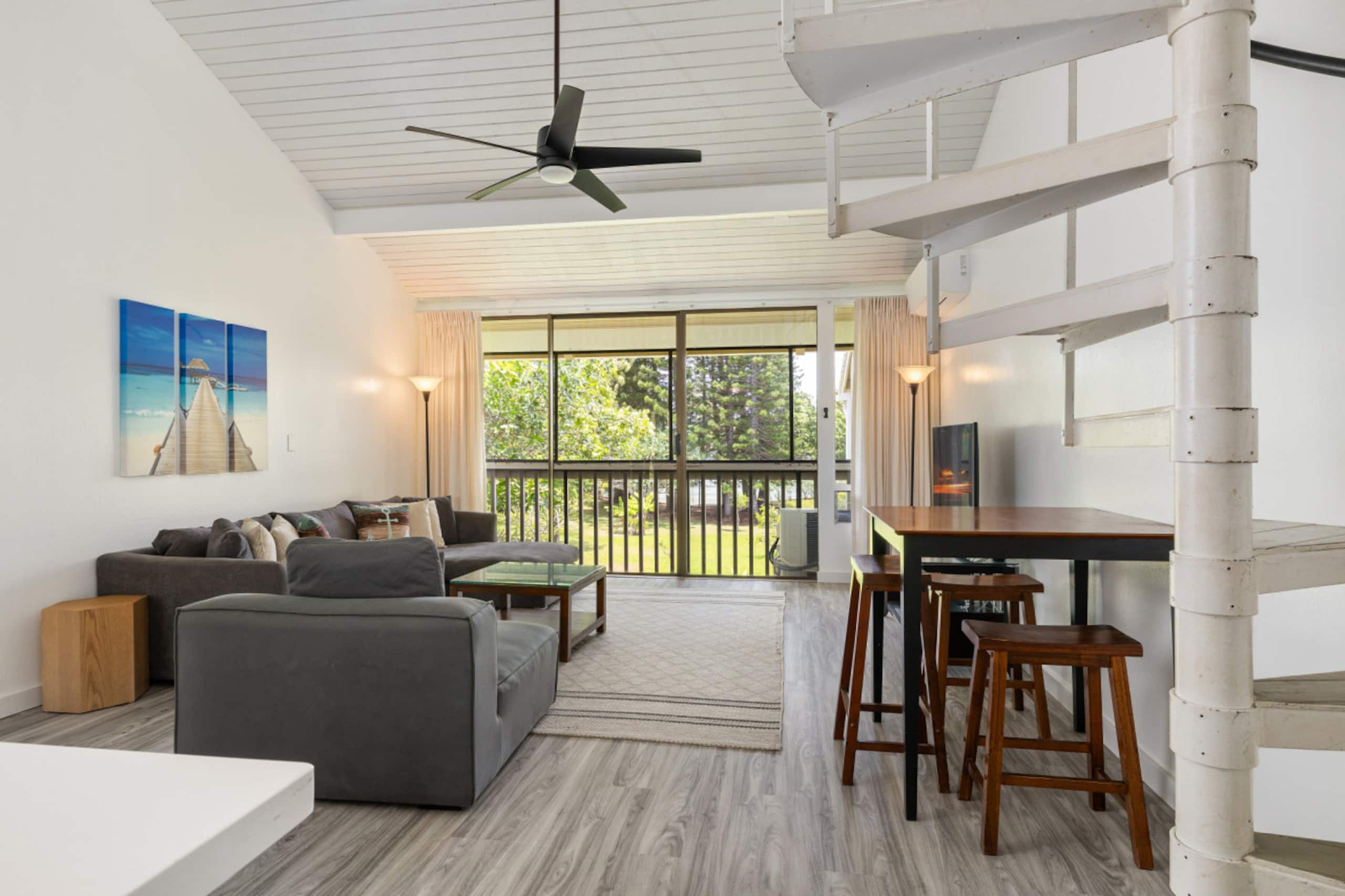 Home in Kahuku · ★4.71 · 2 bedrooms · 2 beds · 2 private baths - Image 18