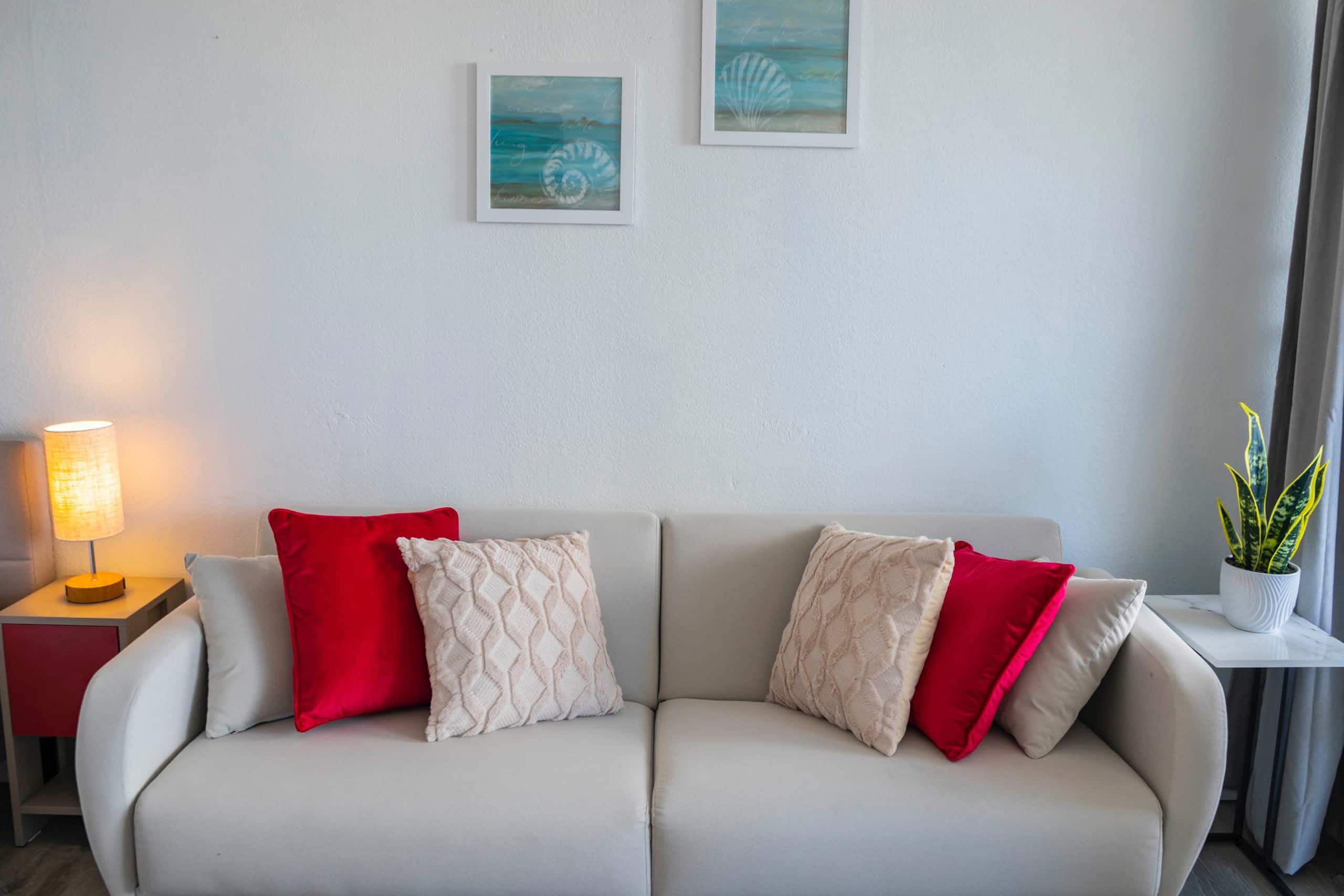 Condo in Honolulu · ★4.25 · 1 bedroom · 2 beds · 1 bath - Image 27