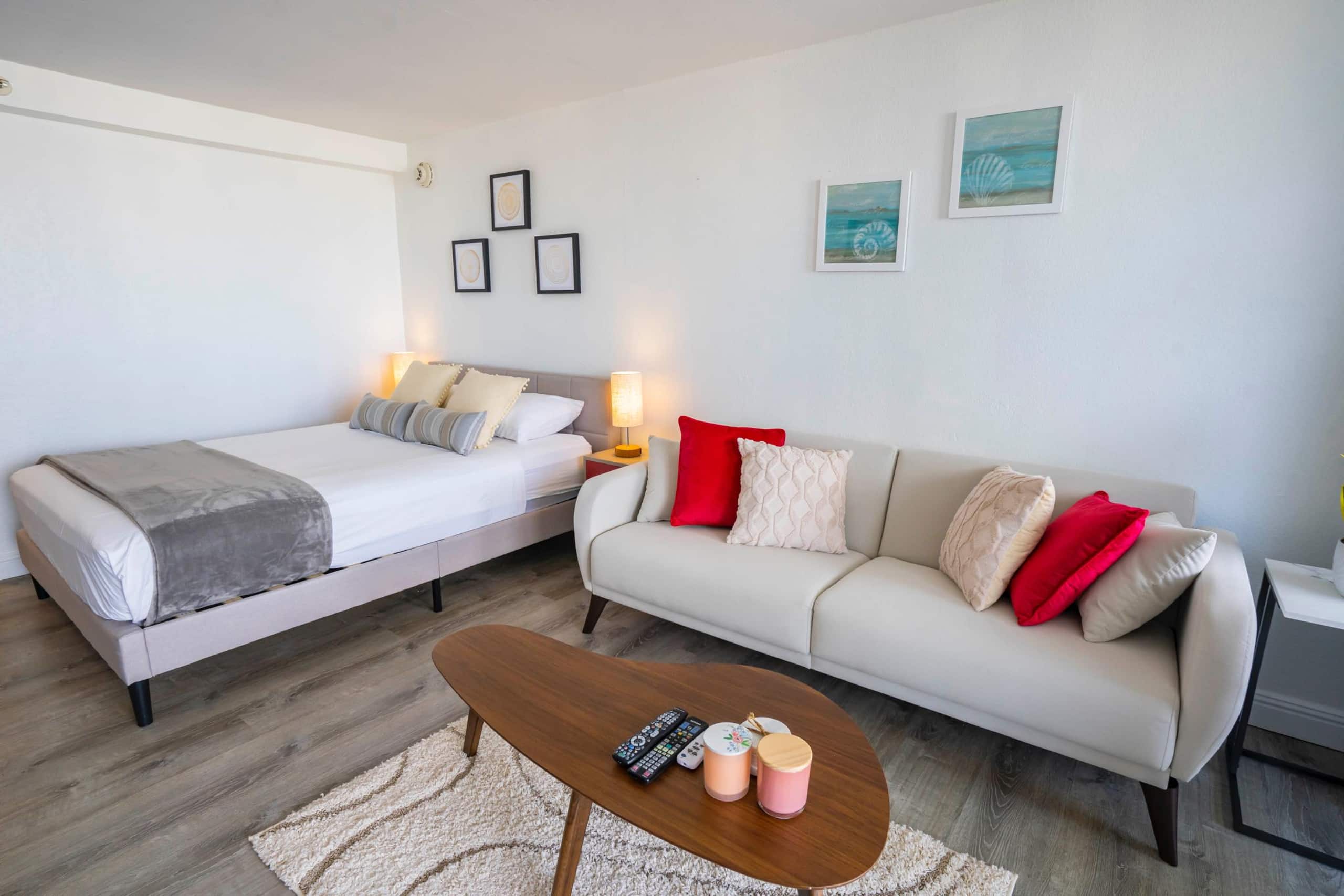 Condo in Honolulu · ★4.25 · 1 bedroom · 2 beds · 1 bath - Image 29