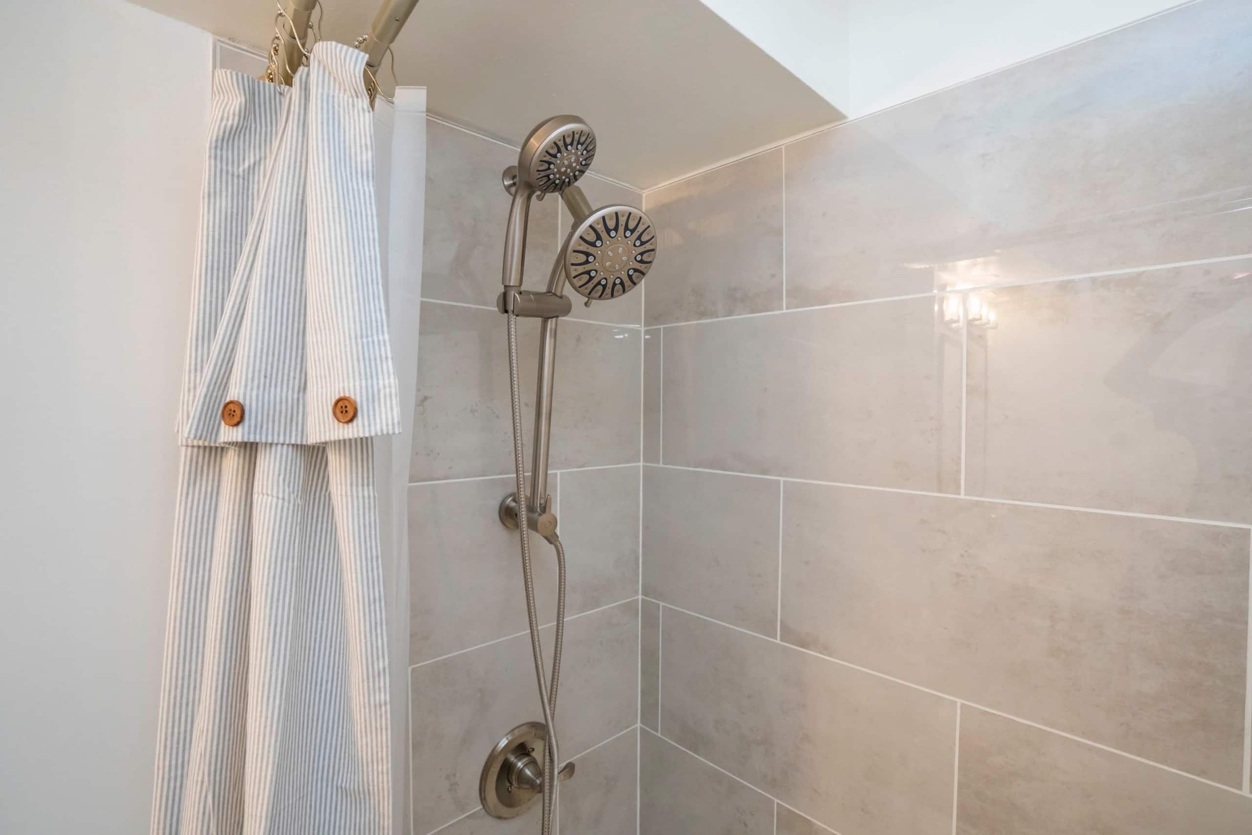 Condo in Honolulu · ★4.25 · 1 bedroom · 2 beds · 1 bath - Image 36