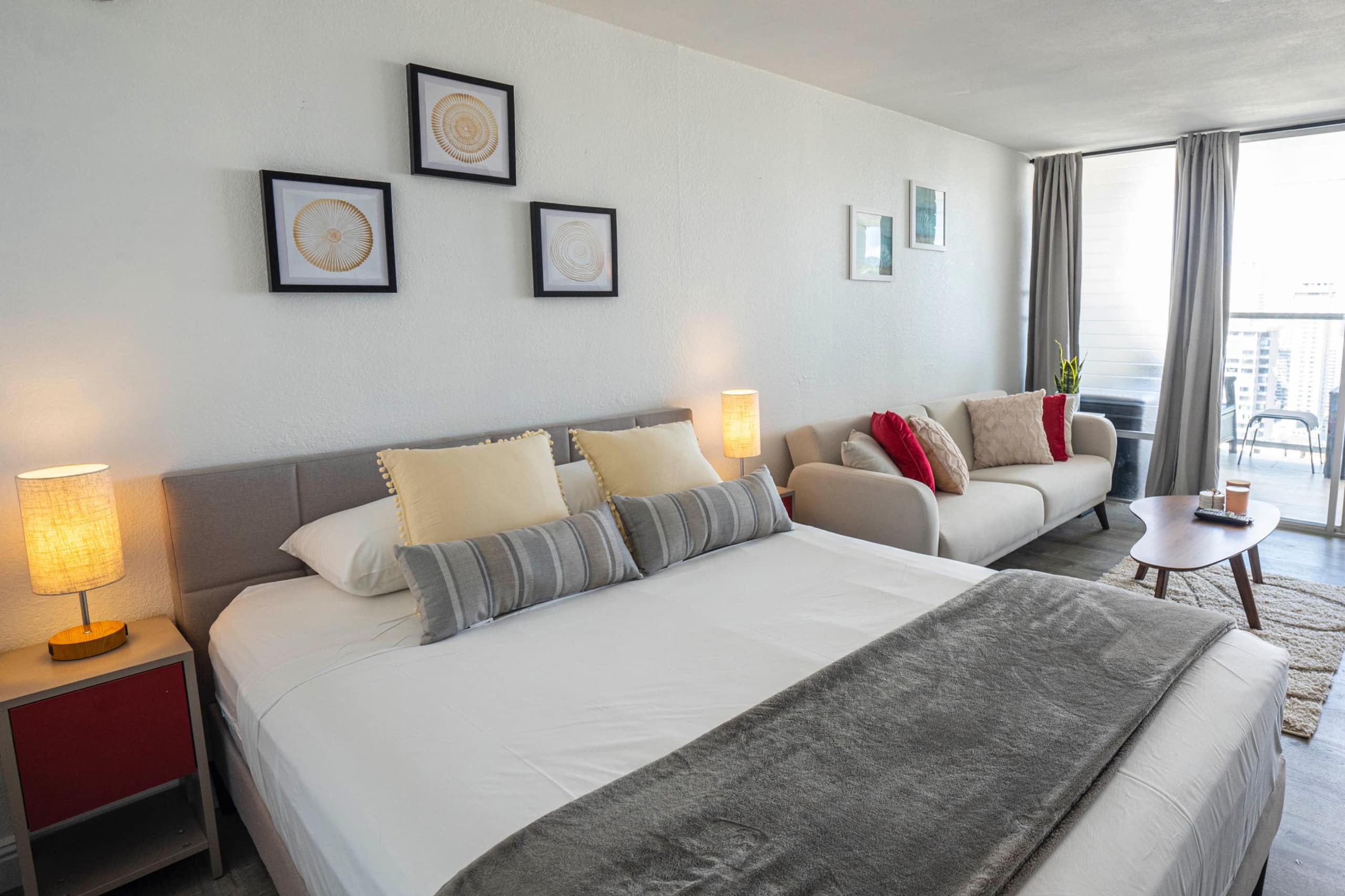 Condo in Honolulu · ★4.25 · 1 bedroom · 2 beds · 1 bath - Image 33
