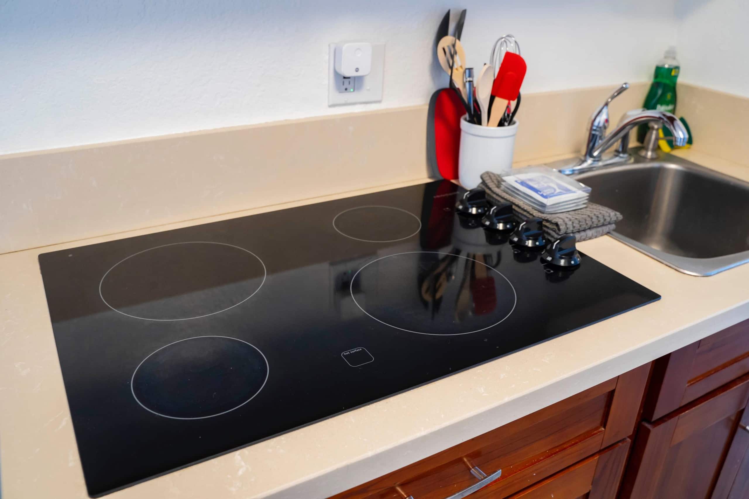 Condo in Honolulu · ★4.25 · 1 bedroom · 2 beds · 1 bath - Image 42