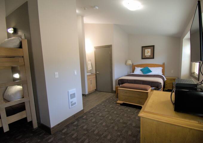 Apex Mountain Lodge managed Airbnb listing 2
