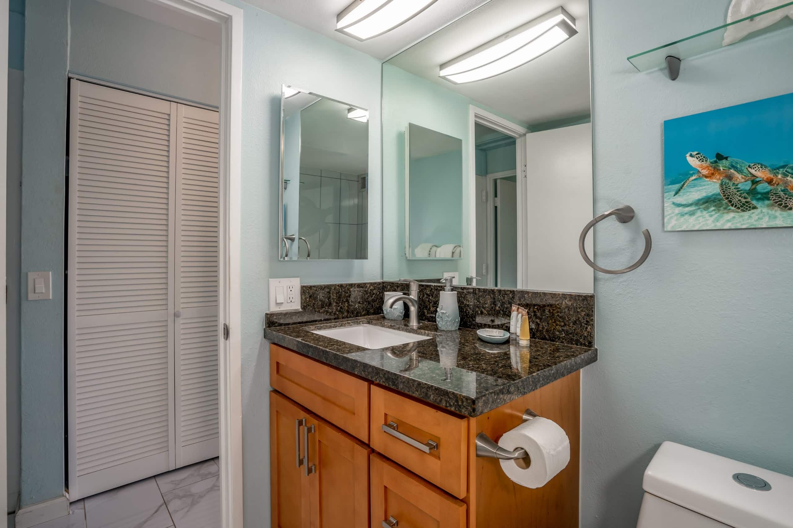 Condo in Kihei · ★5.0 · 2 bedrooms · 3 beds · 2 private baths - Image 21