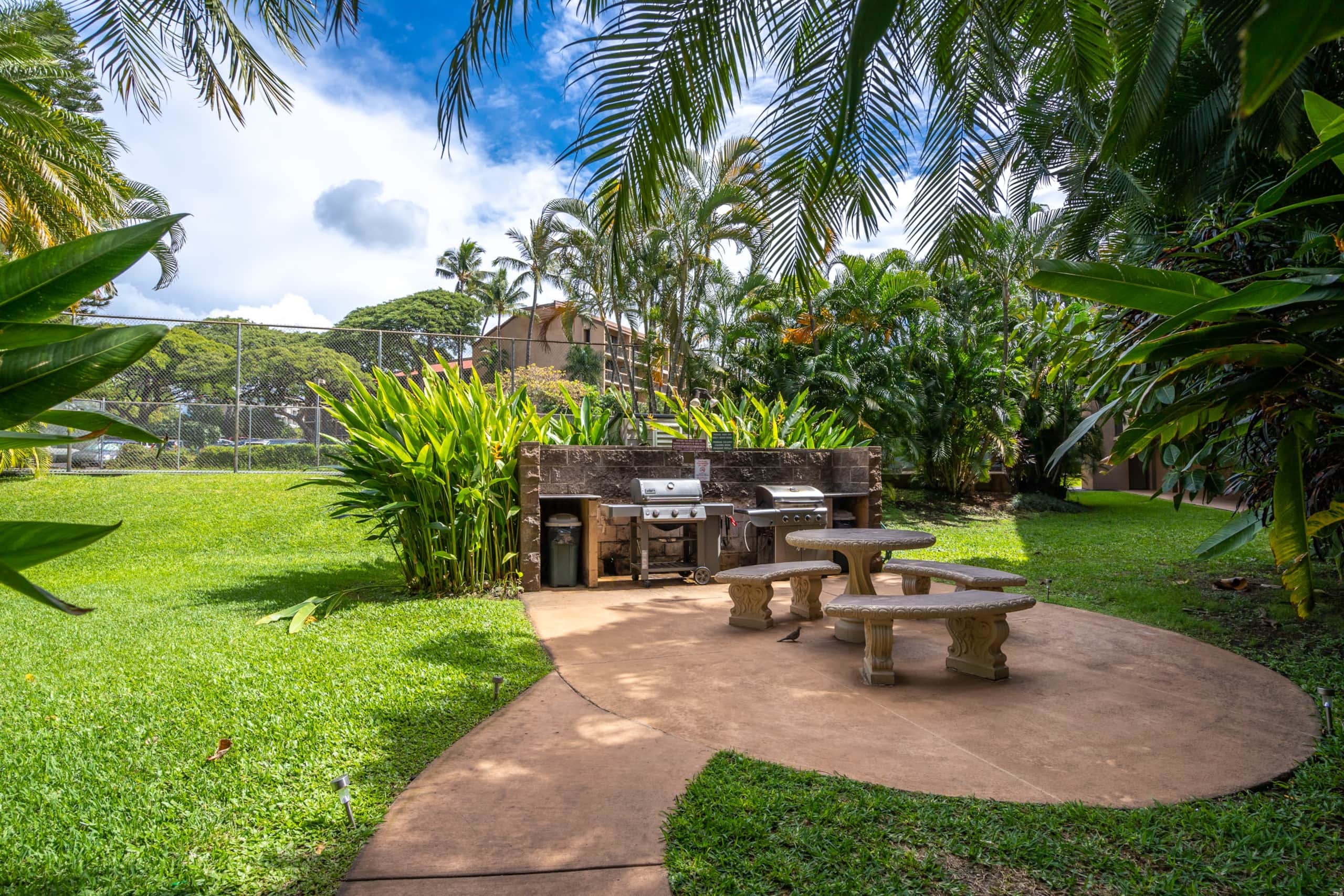 Condo in Kihei · ★5.0 · 2 bedrooms · 3 beds · 2 private baths - Image 38