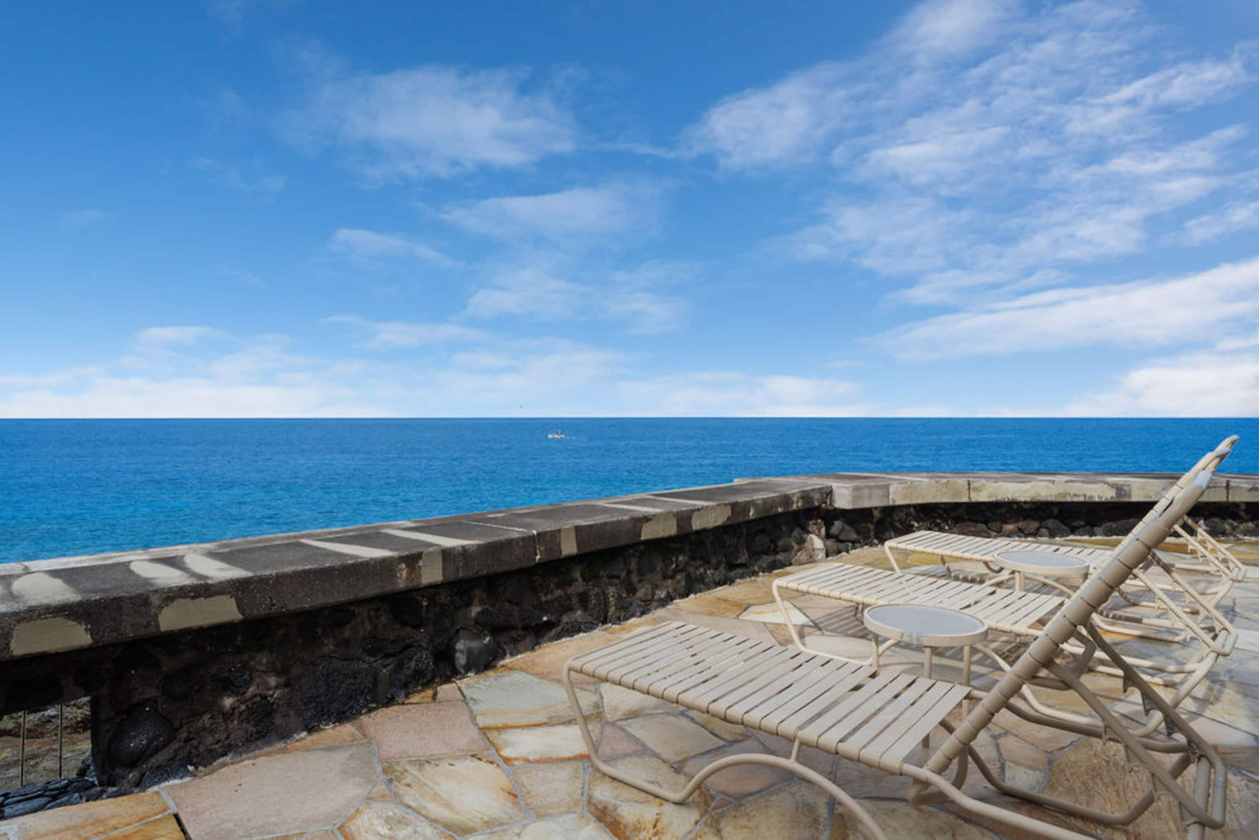 Condo in Kailua-Kona · ★5.0 · 1 bedroom · 2 beds · 1 bath - Image 20