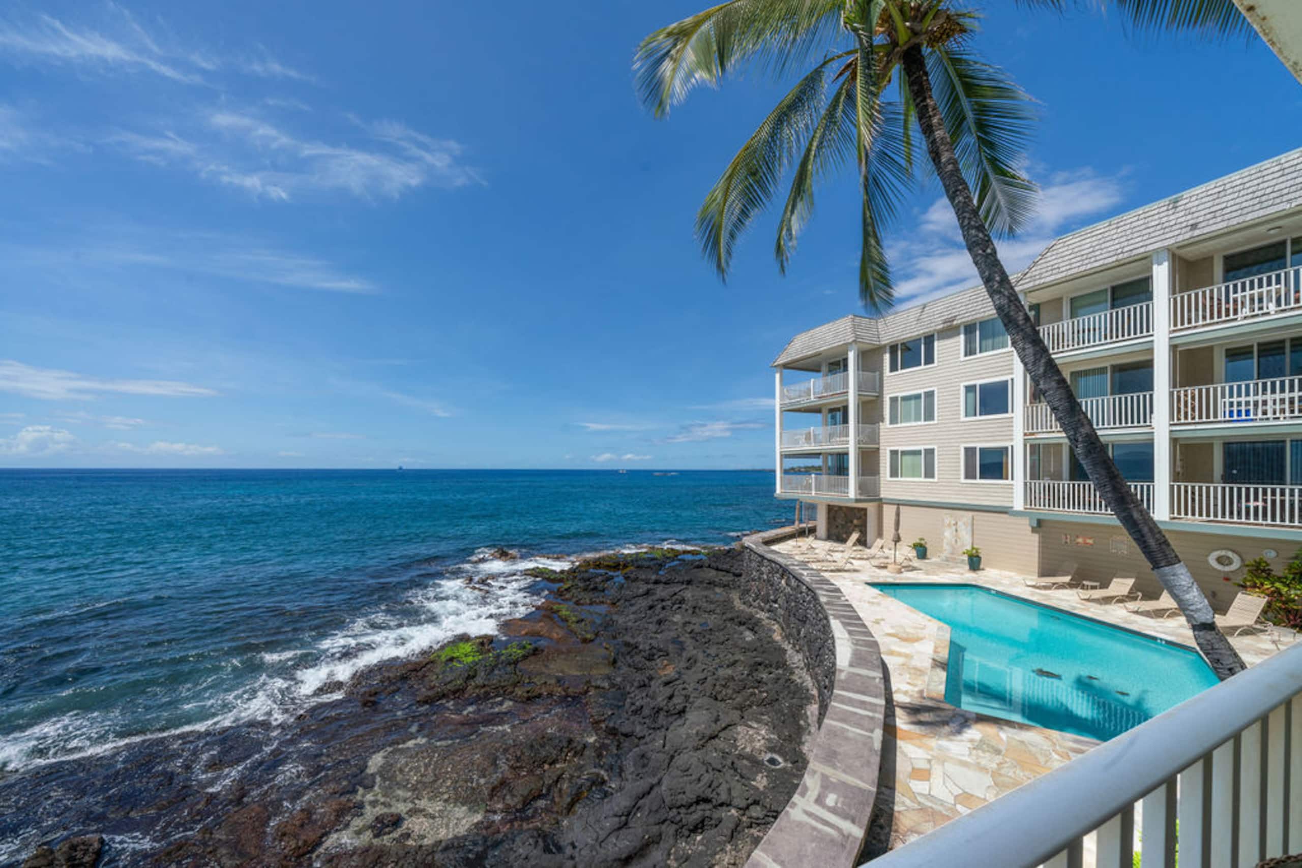 Condo in Kailua-Kona · ★5.0 · 1 bedroom · 2 beds · 1 bath - Image 15