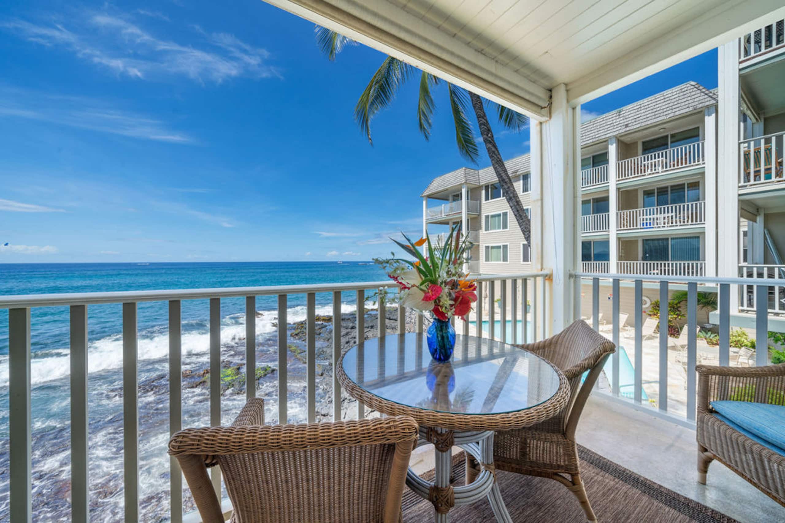 Condo in Kailua-Kona · ★5.0 · 1 bedroom · 2 beds · 1 bath - Image 12