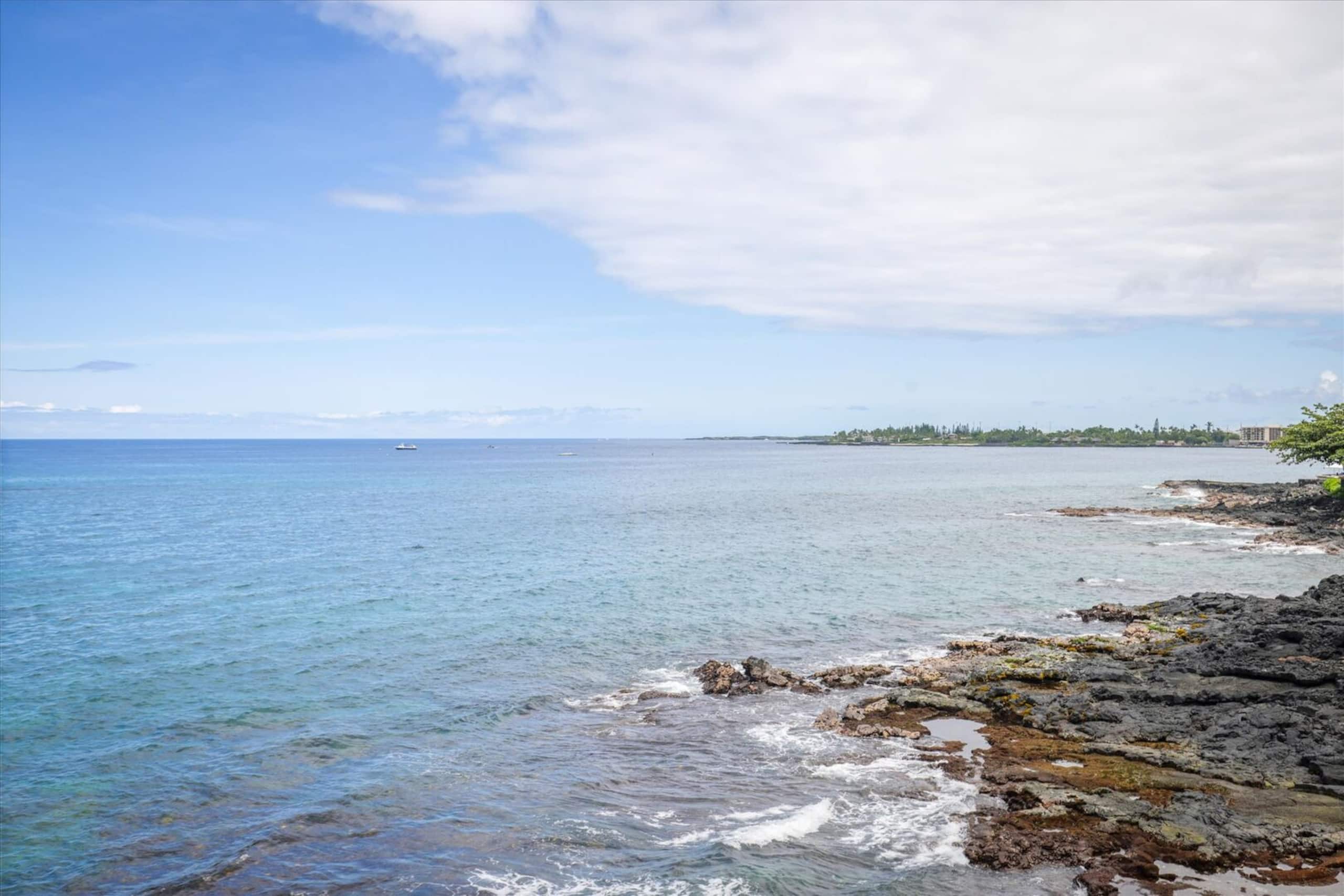 Condo in Kailua-Kona · ★4.75 · 1 bedroom · 1 bed · 1 bath - Image 21