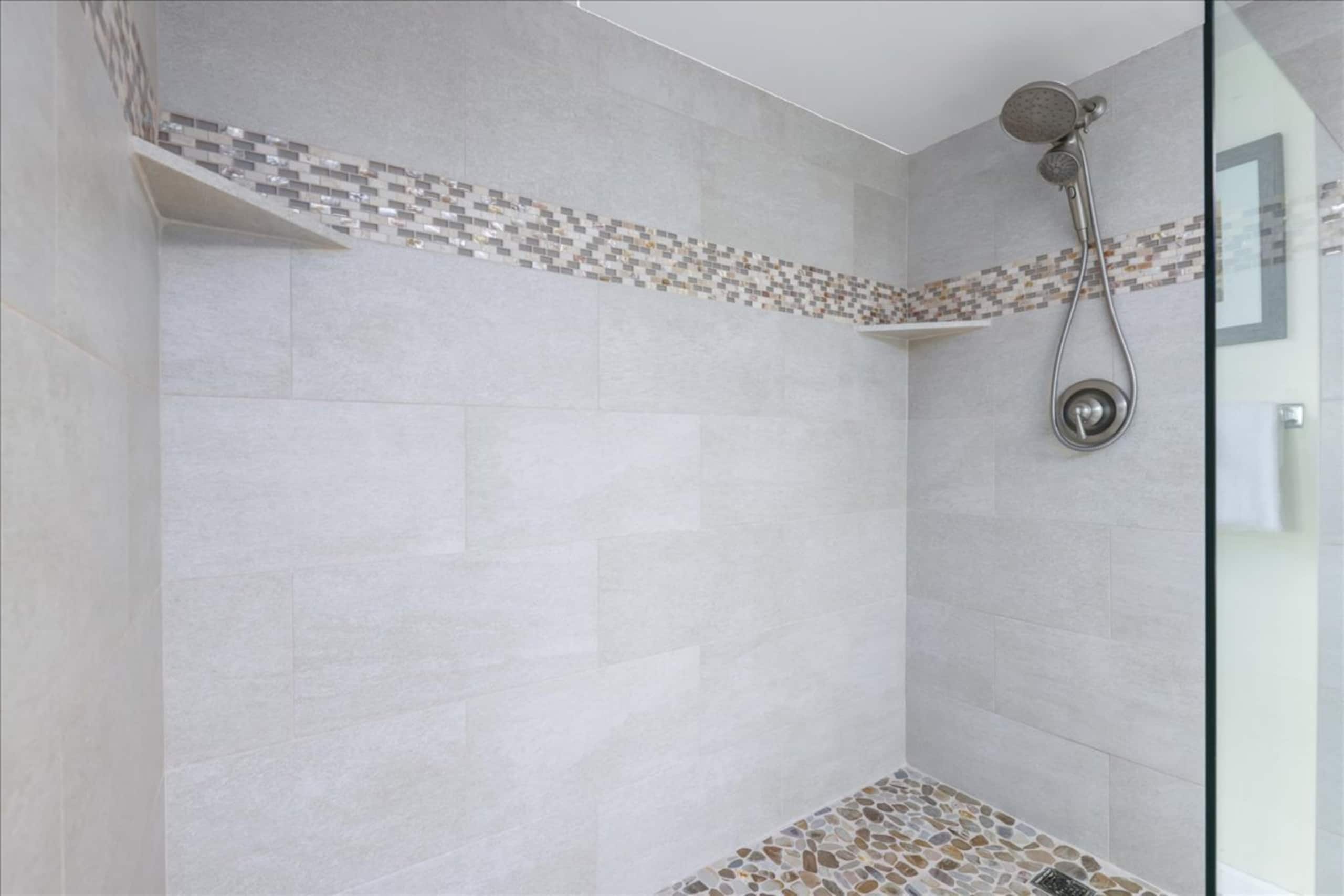 Condo in Kailua-Kona · ★4.6 · 1 bedroom · 2 beds · 2 private baths - Image 23