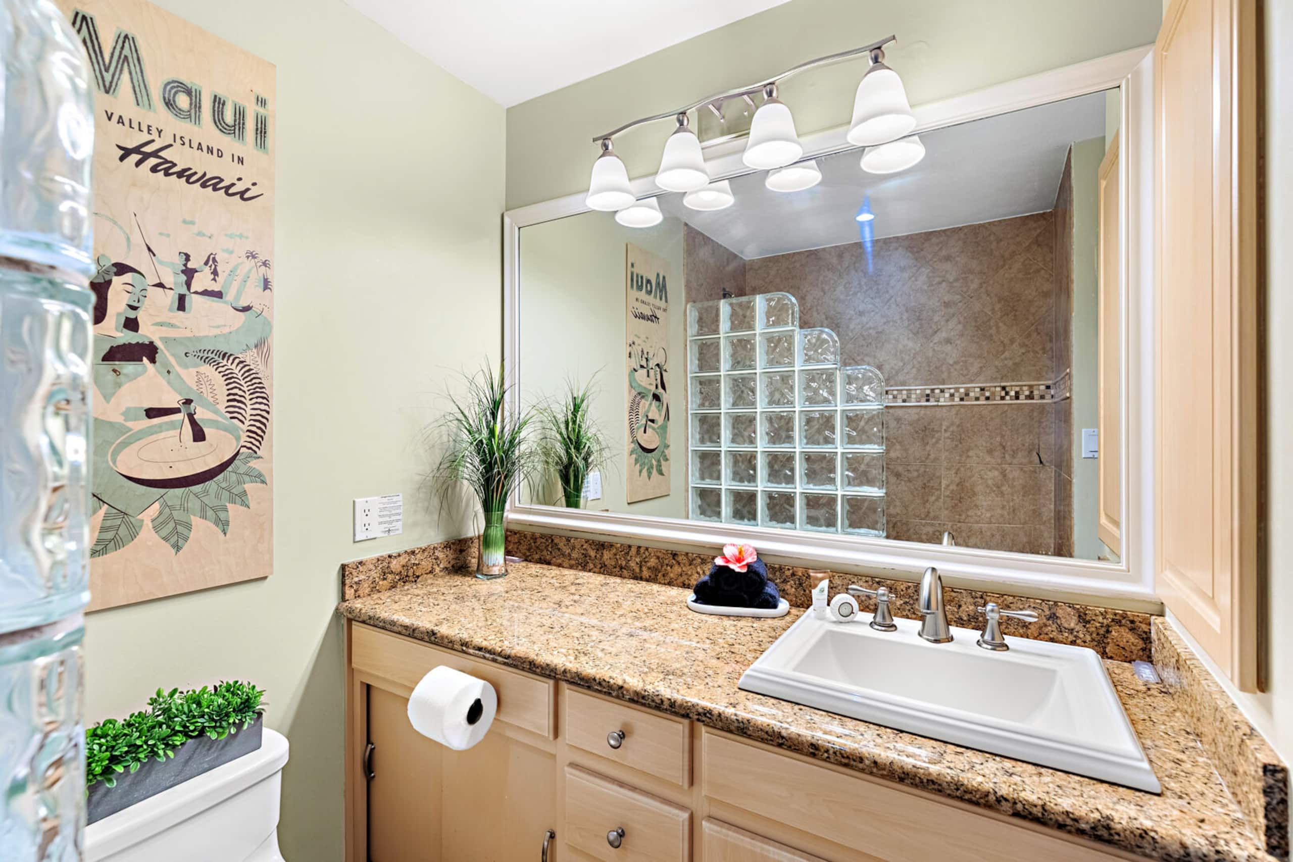 Condo in Kihei · ★4.95 · 1 bedroom · 2 beds · 2 private baths - Image 26