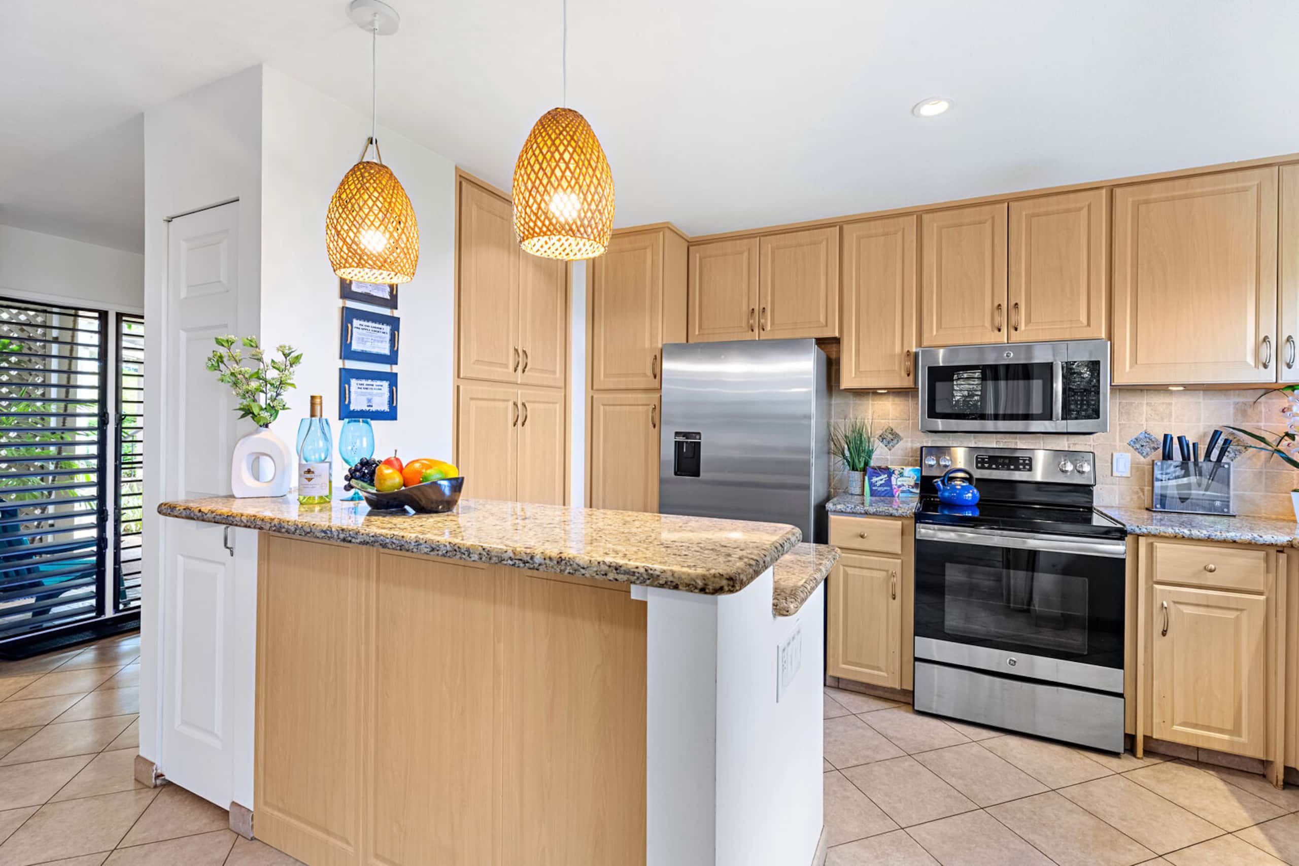 Condo in Kihei · ★4.95 · 1 bedroom · 2 beds · 2 private baths - Image 16