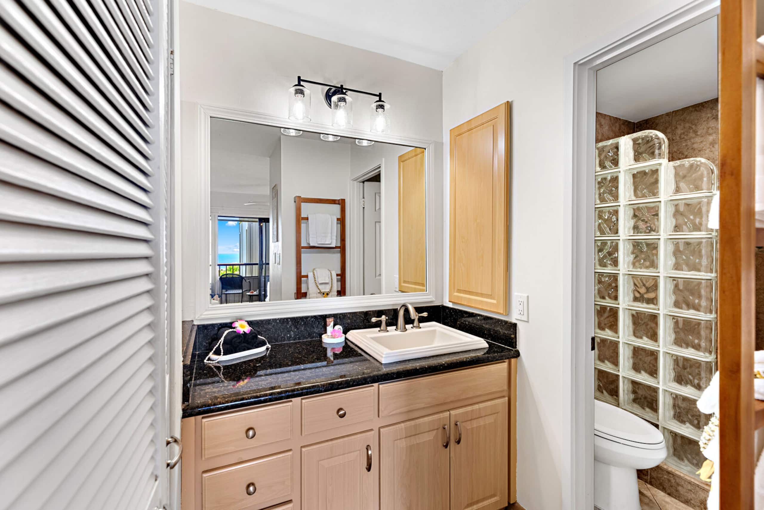 Condo in Kihei · ★4.95 · 1 bedroom · 2 beds · 2 private baths - Image 25