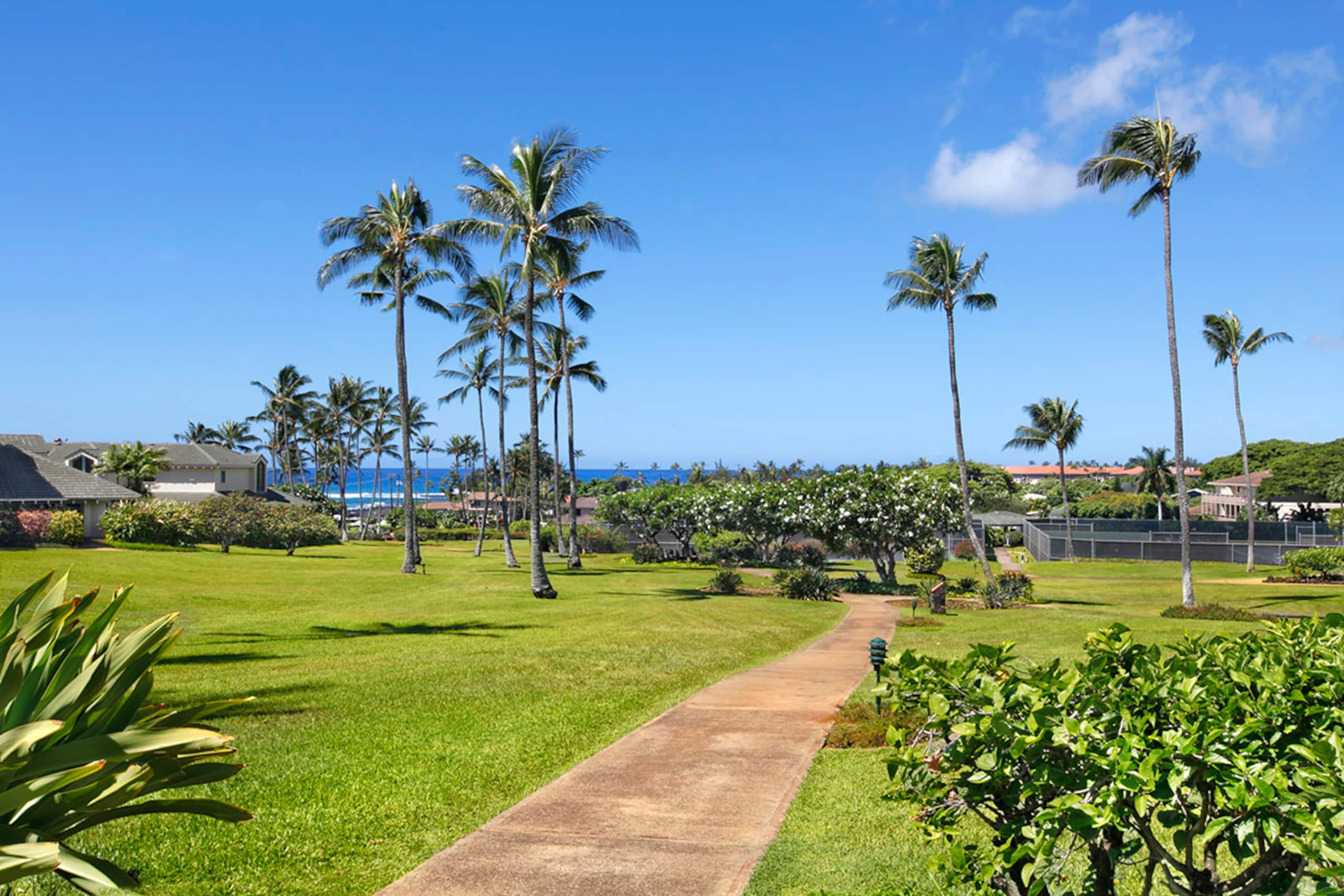 Condo in Koloa · ★5.0 · 2 bedrooms · 3 beds · 2 baths - Image 17