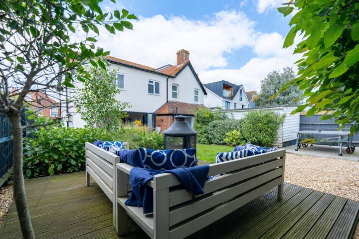Gateway Accommodation managed Airbnb listing 1