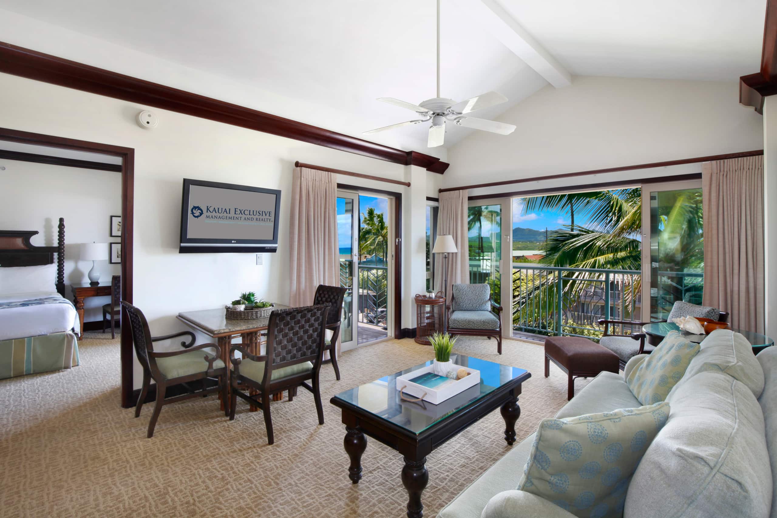 Penthouse Steps to Beach, Pool, Shops & More w/ AC - Photo 3