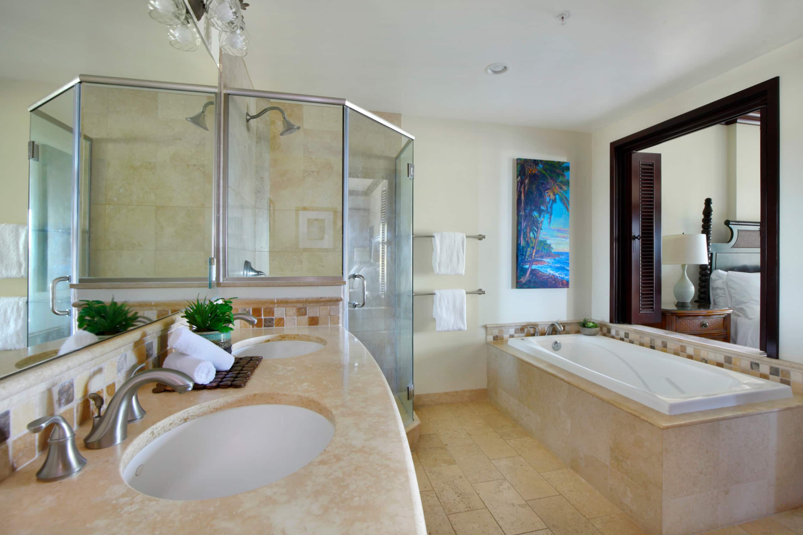 Penthouse Steps to Beach, Pool, Shops & More w/ AC - Photo 8