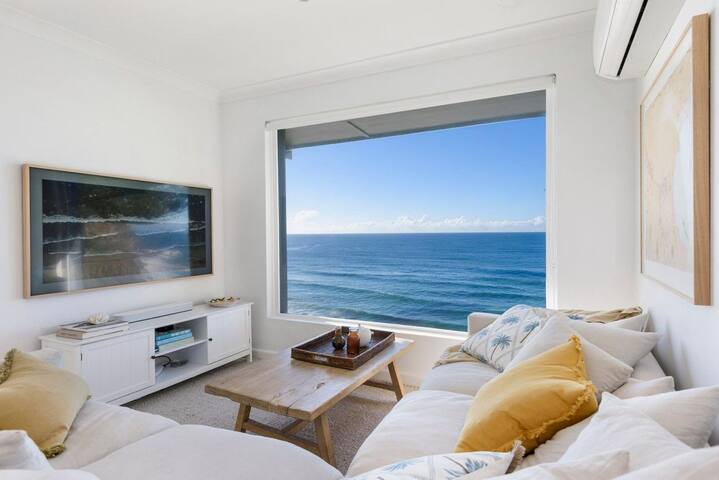 Bungan Beachscape by Palm Beach Holiday Rentals gallery image 5