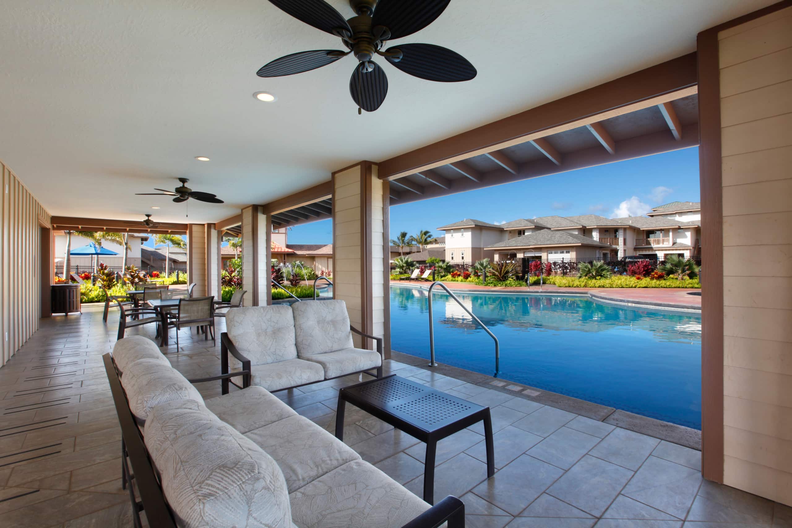 Townhouse in Koloa · ★4.94 · 4 bedrooms · 5 beds · 3.5 shared baths - Image 18