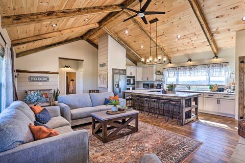 Chic Williamstown Retreat with Pool & Hot Tub!