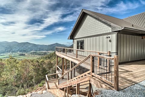 Luxury Rabun Gap Getaway w/ Soaring Views!