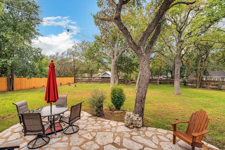 Ridgewood | Luxury Home Just 5 Min From Main St! - Fredericksburg, TX