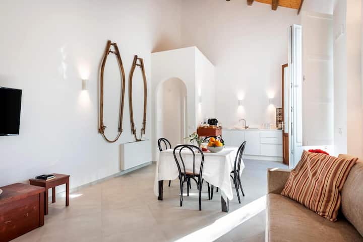 Villa Angelina:  1 Bedroom 1 Bathroom Apartment - Trapani