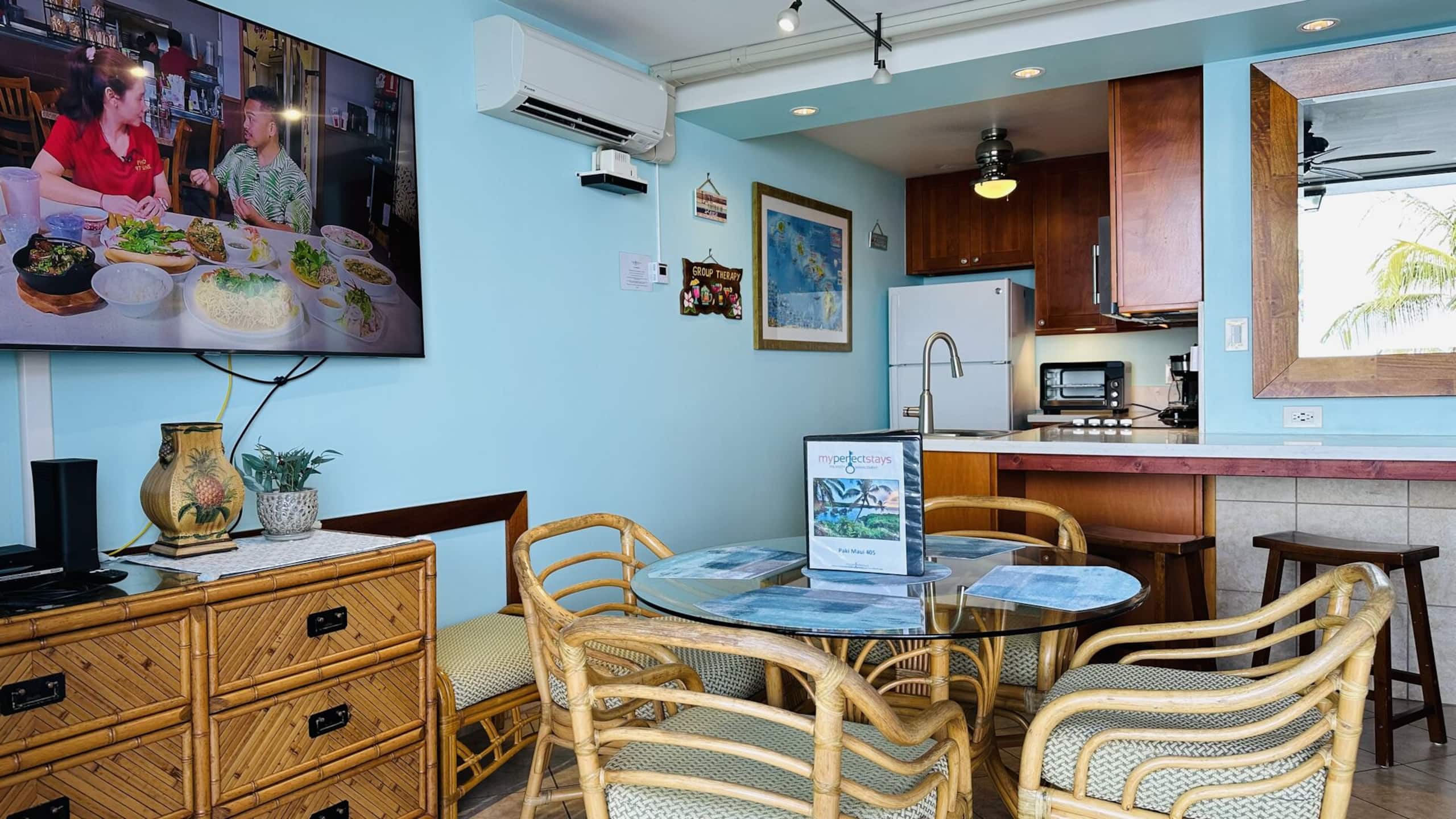 Condo in Lahaina · ★4.61 · 2 bedrooms · 3 beds · 2 private baths - Image 7