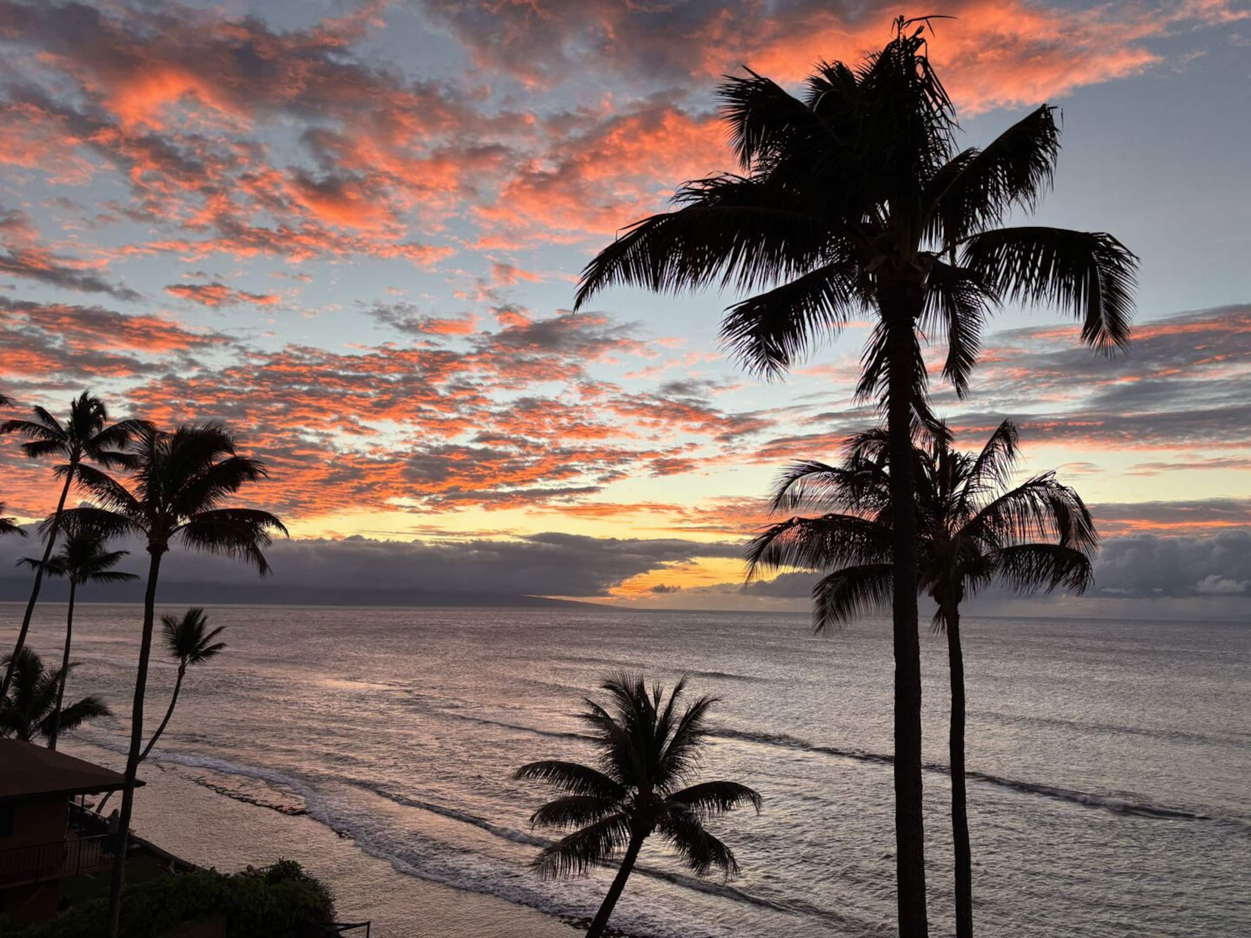 Condo in Lahaina · ★4.61 · 2 bedrooms · 3 beds · 2 private baths - Image 34