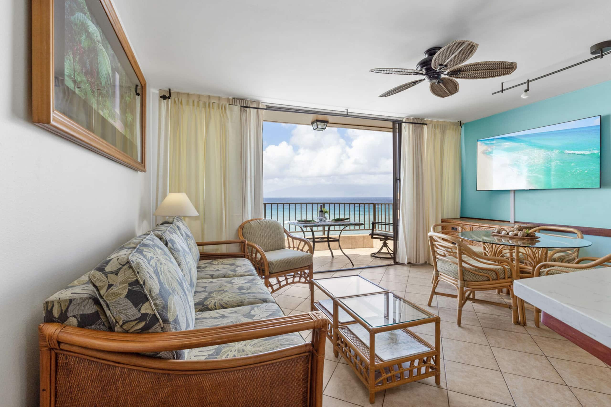 Condo in Lahaina · ★4.61 · 2 bedrooms · 3 beds · 2 private baths - Image 8